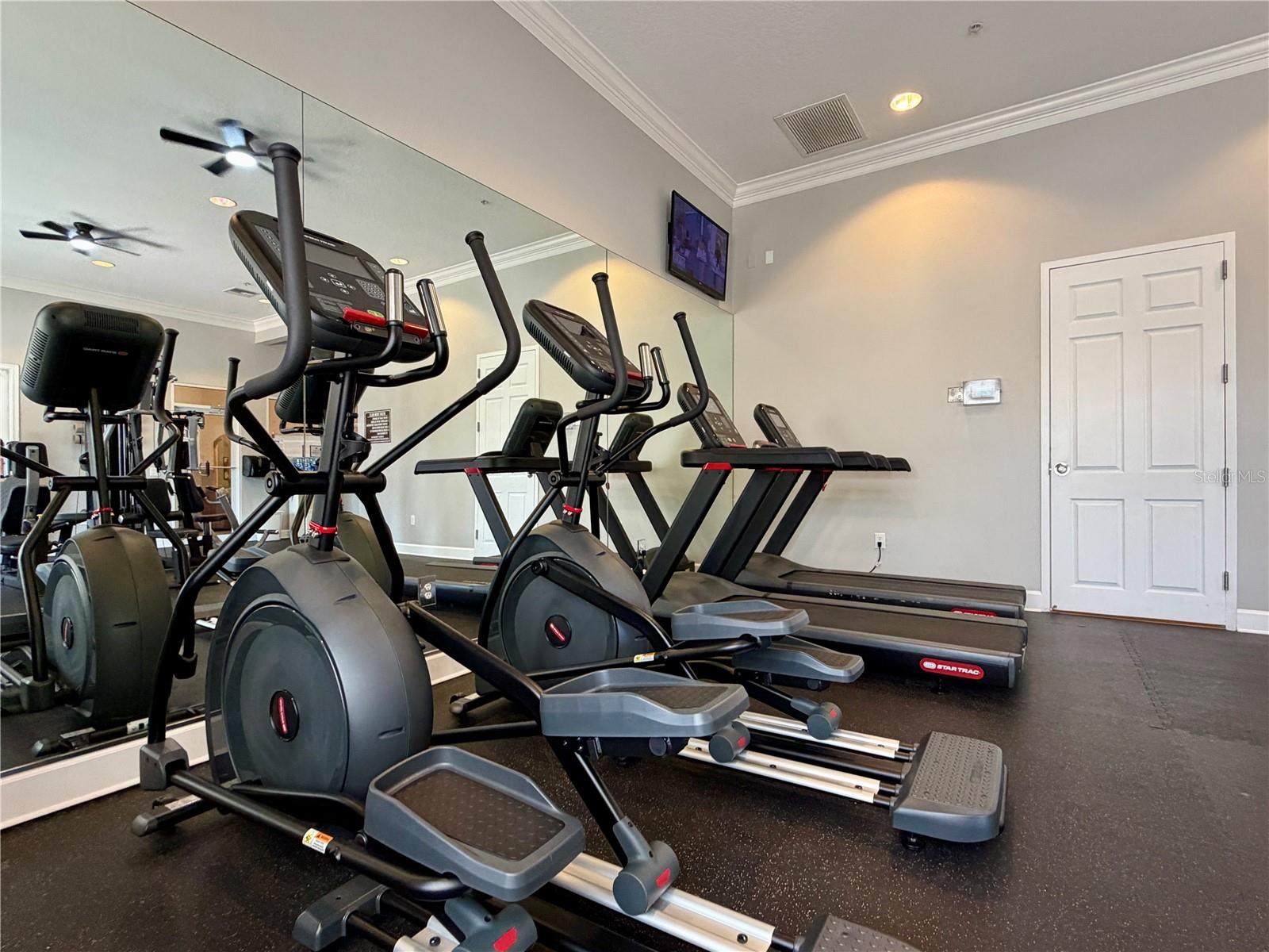 720 LAS FUENTES DR, KISSIMMEE, FL, 34746