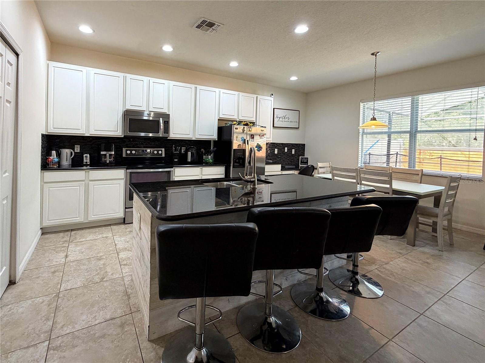 720 LAS FUENTES DR, KISSIMMEE, FL, 34746