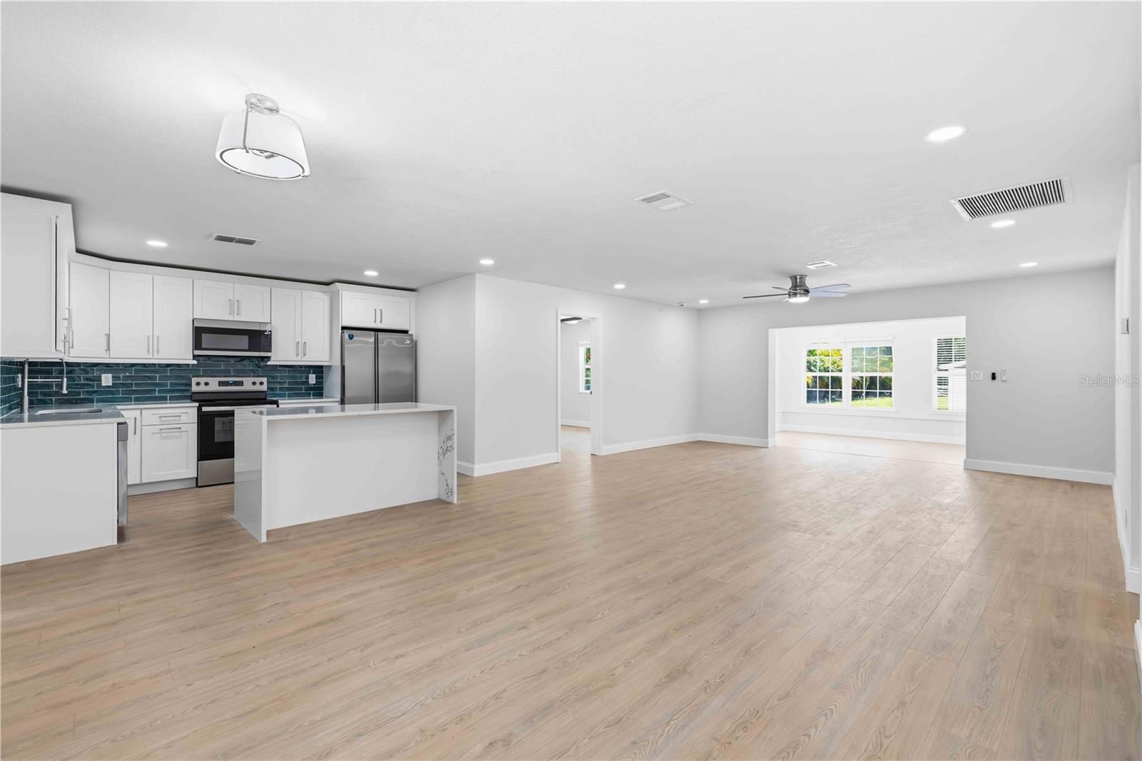 1016 71ST ST NW, BRADENTON, FL, 34209