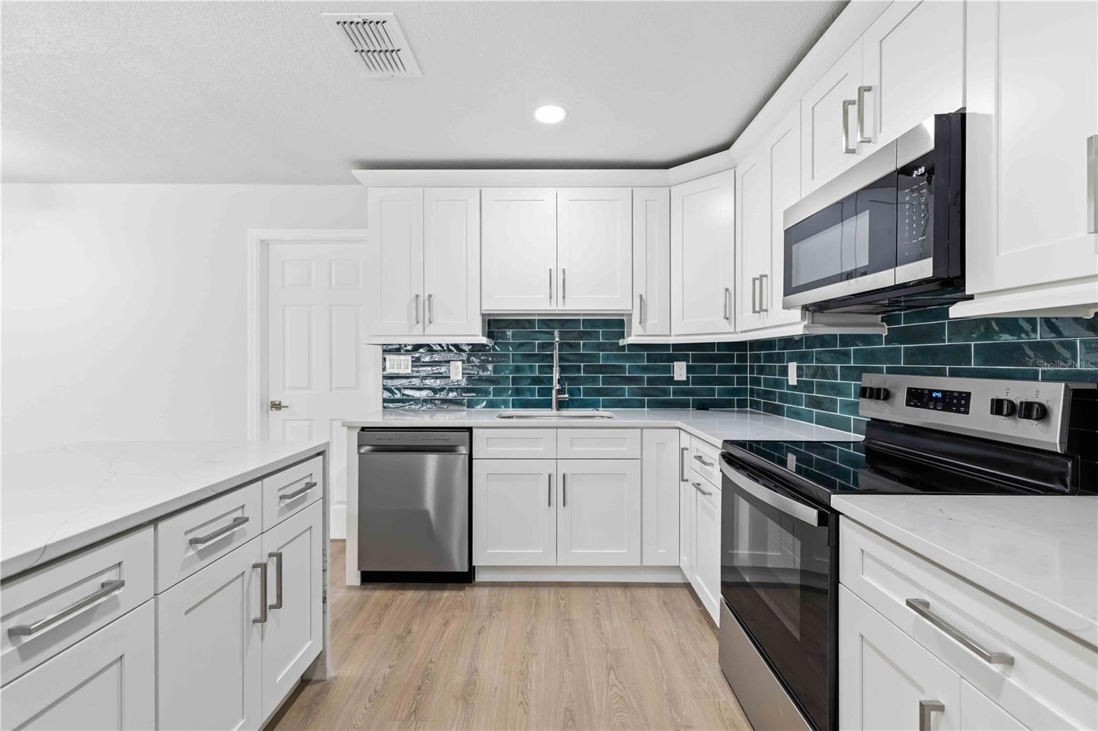 1016 71ST ST NW, BRADENTON, FL, 34209