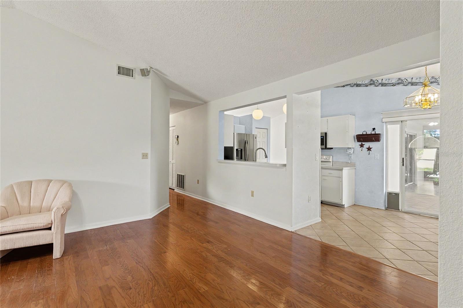 5657 29TH STREET CIR E, BRADENTON, FL, 34203
