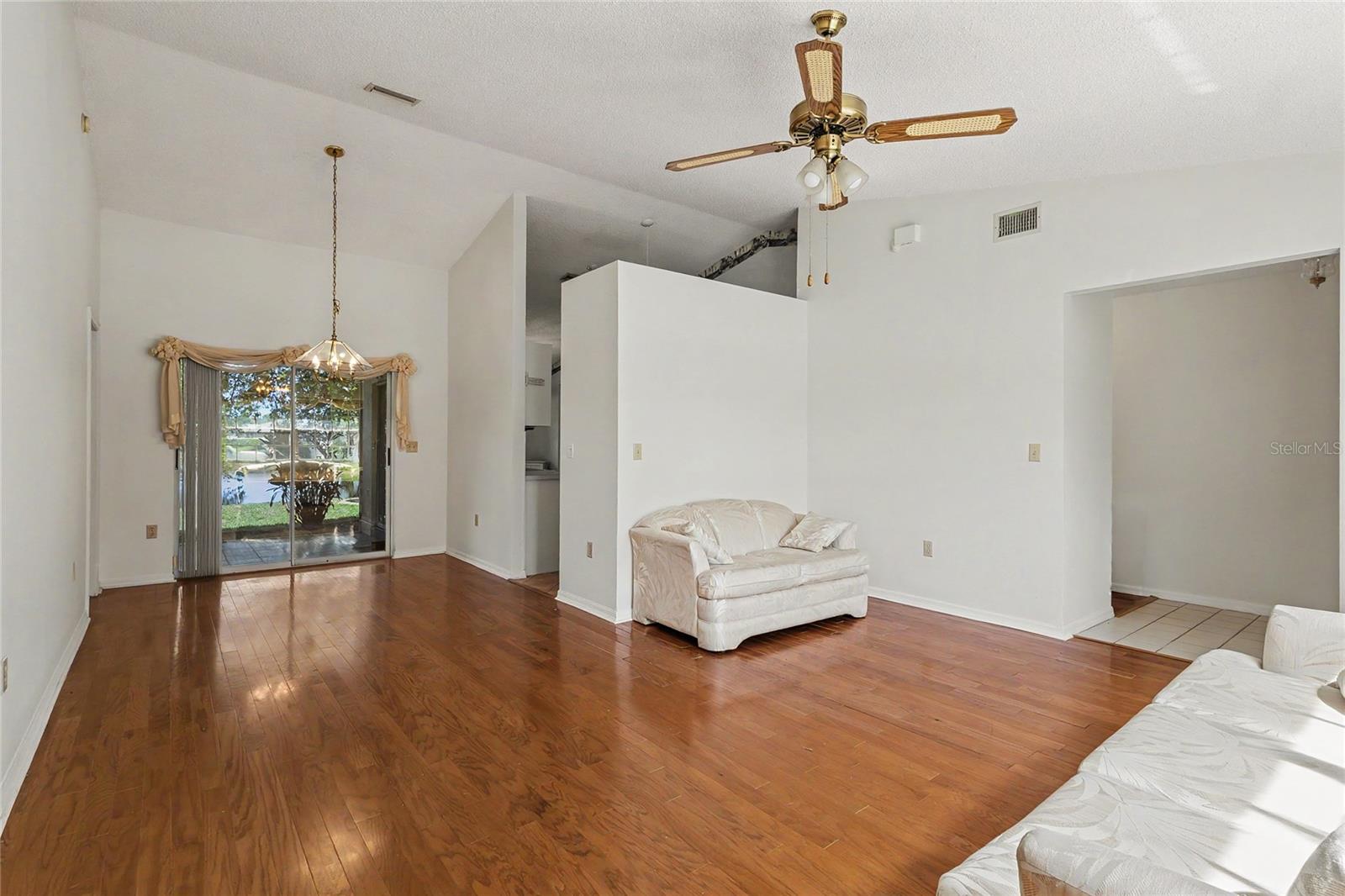 5657 29TH STREET CIR E, BRADENTON, FL, 34203
