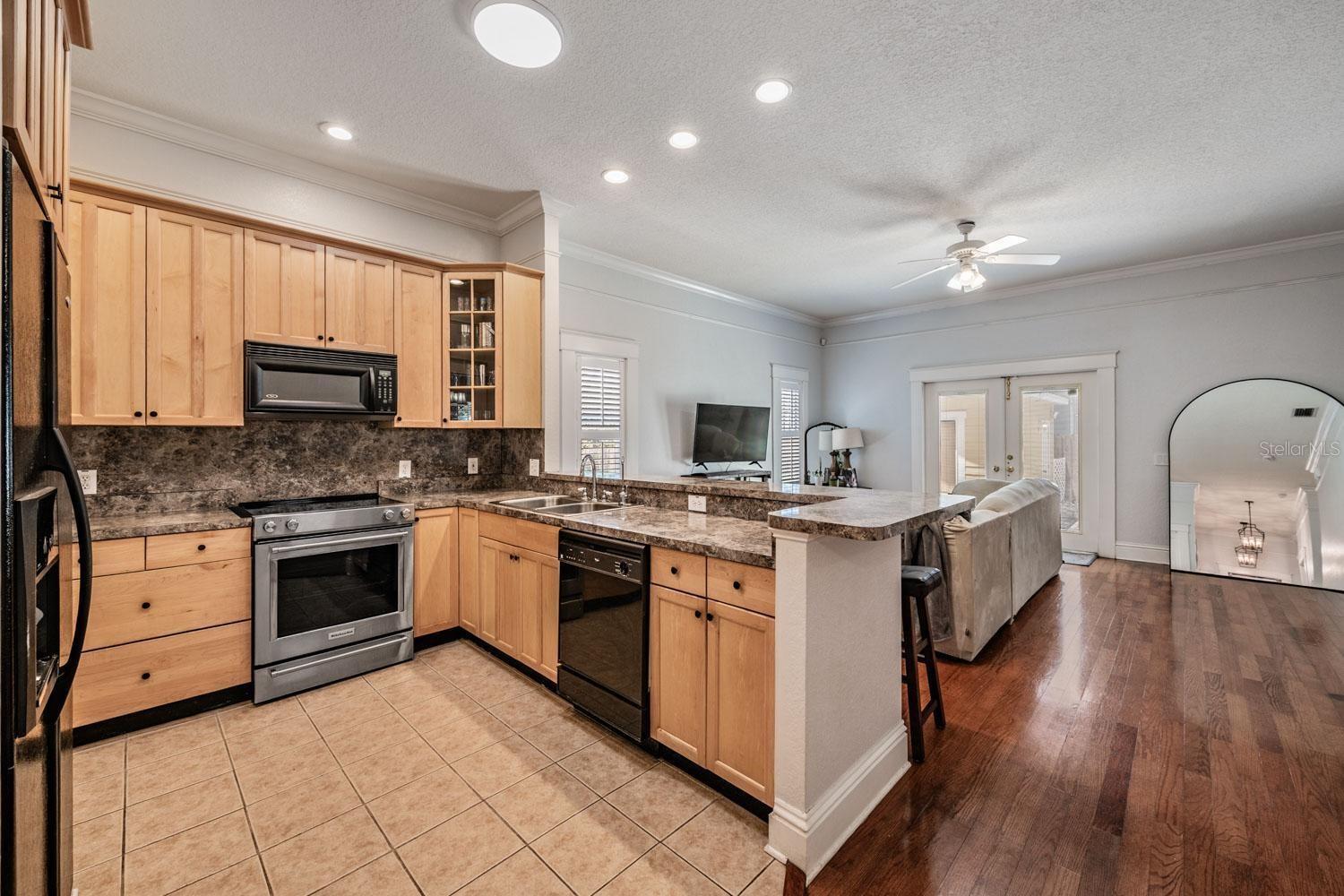 5804 N 9TH ST, TAMPA, FL, 33604
