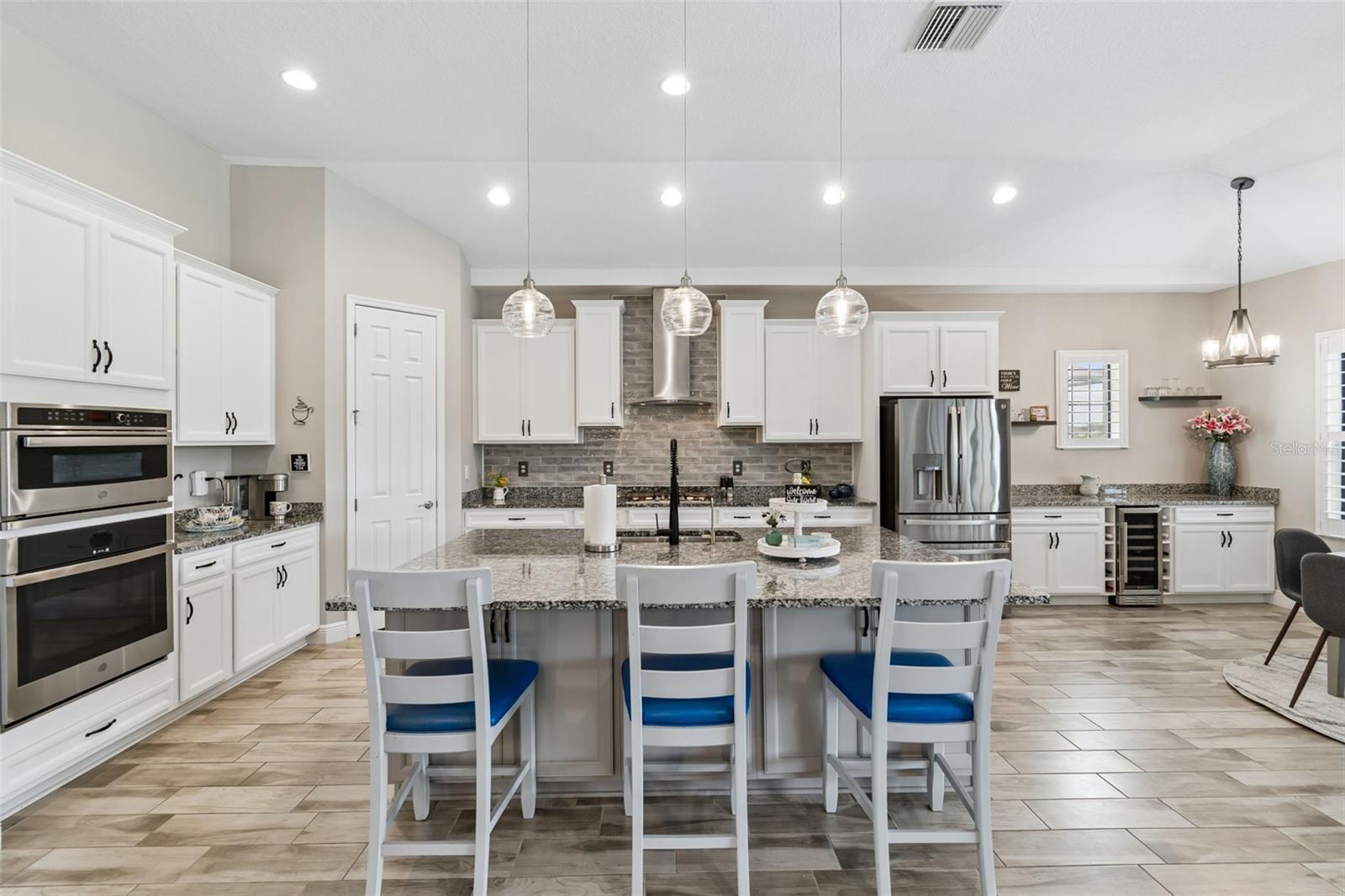 14622 RED CASTLE AVE, LITHIA, FL, 33547