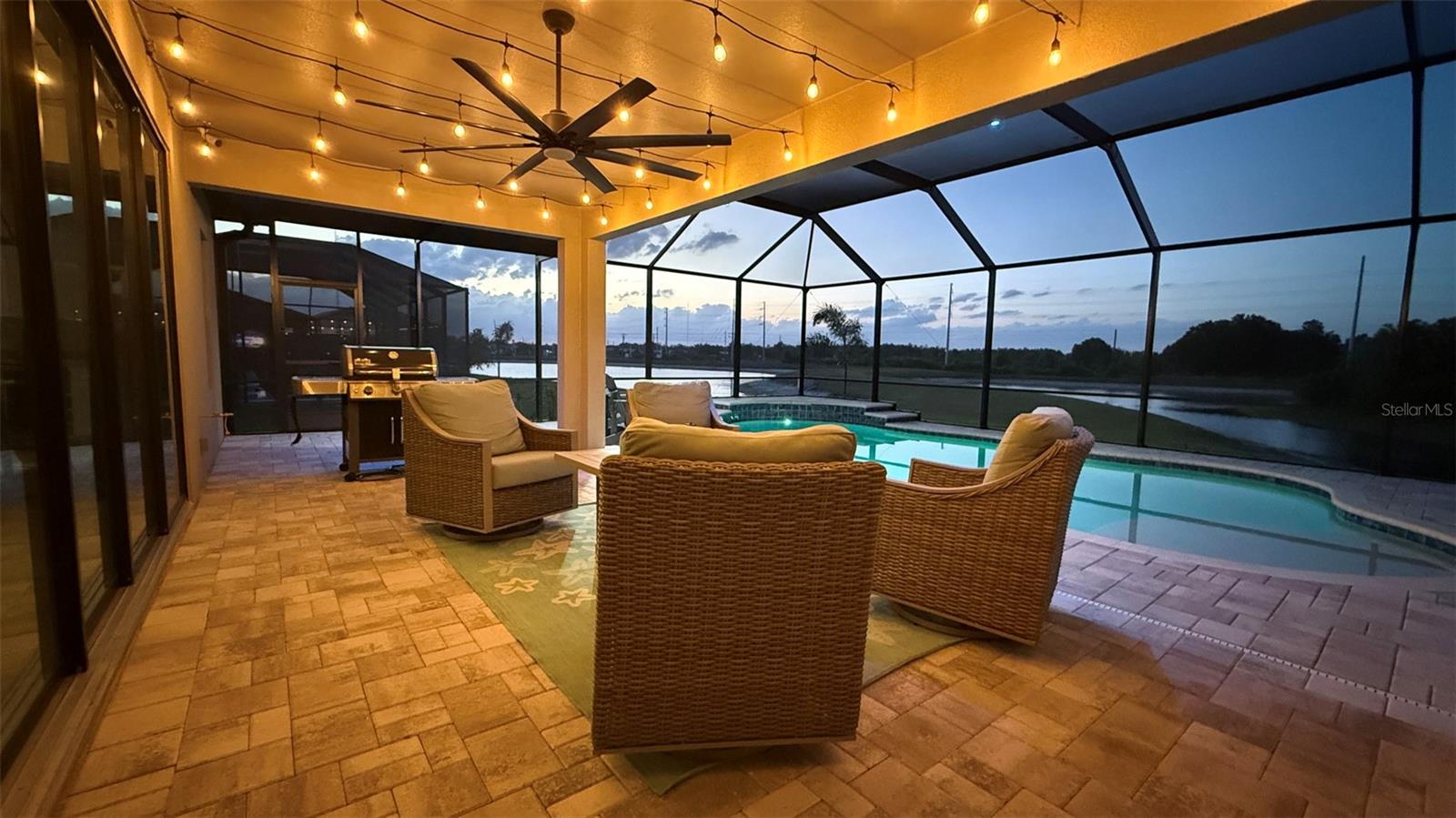 14622 RED CASTLE AVE, LITHIA, FL, 33547