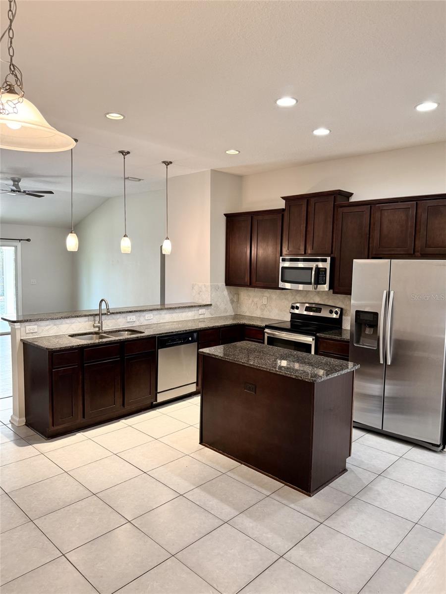 8135 NW 54TH ST, GAINESVILLE, FL, 32653