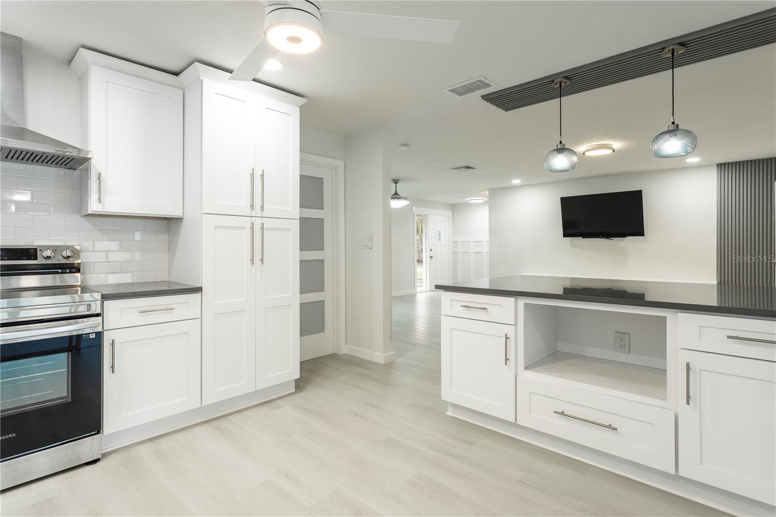 2451 RUTLAND LN, CLEARWATER, FL, 33763