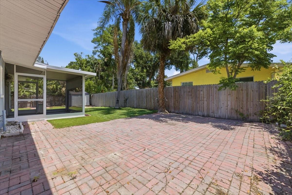 1317 LADY MARION LN, DUNEDIN, FL, 34698