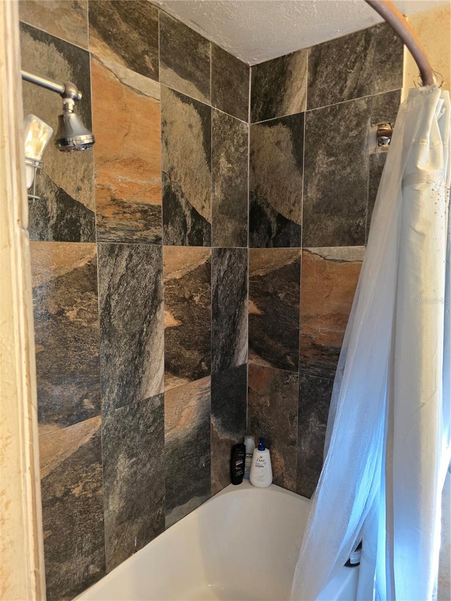 109 RUBY CIR, BRANDON, FL, 33510