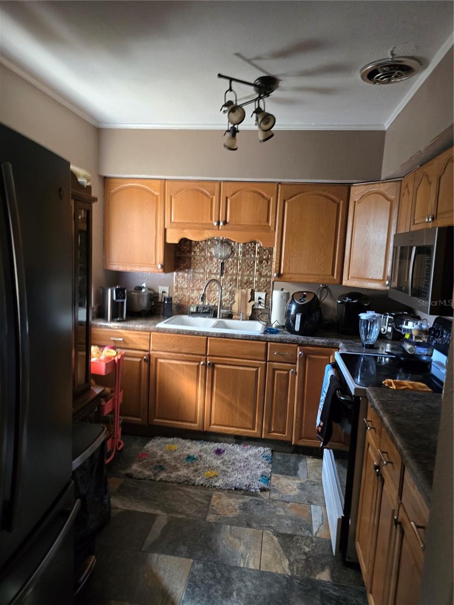 109 RUBY CIR, BRANDON, FL, 33510