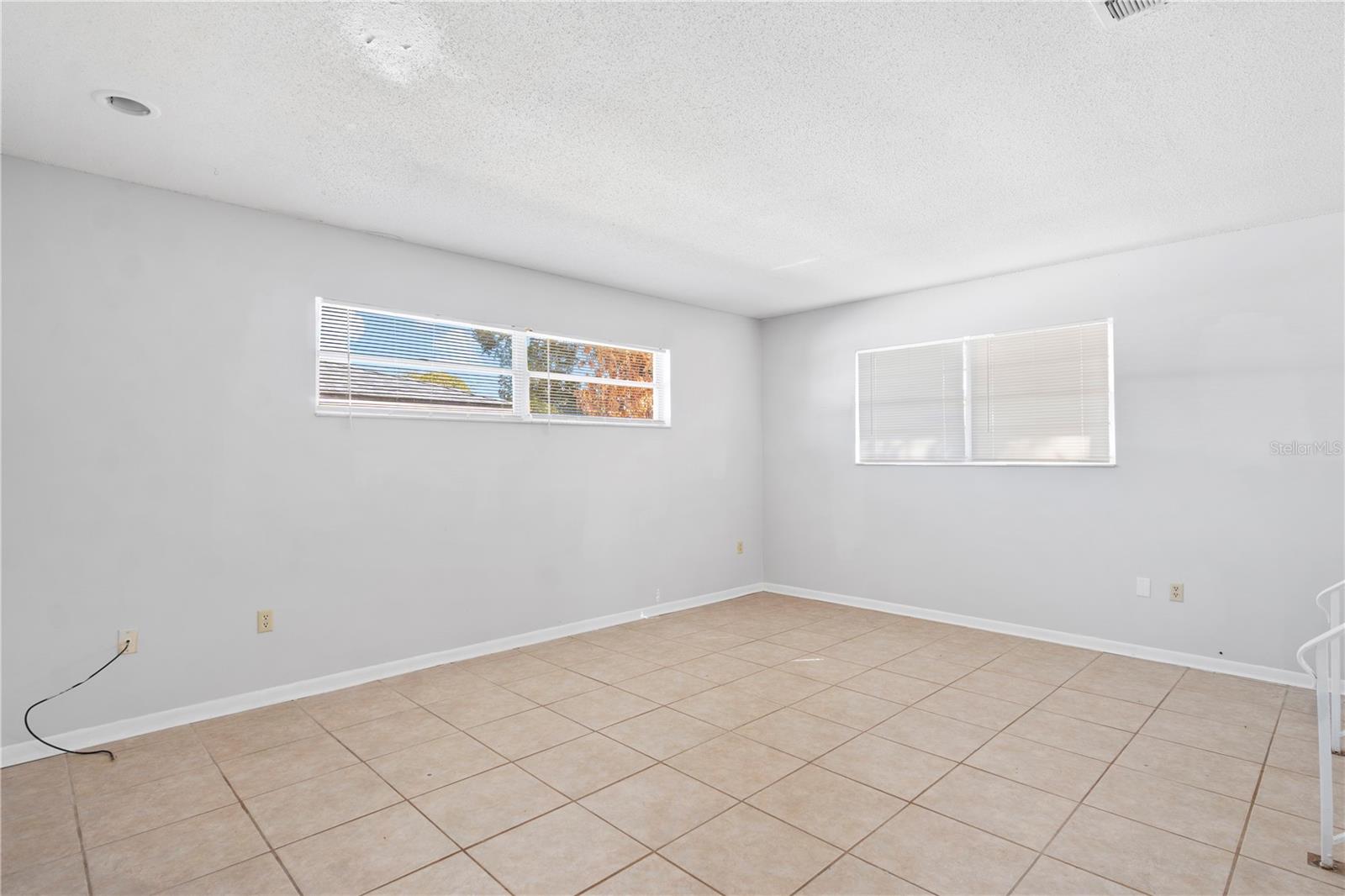 621 ASHBERRY LN, ALTAMONTE SPRINGS, FL, 32714