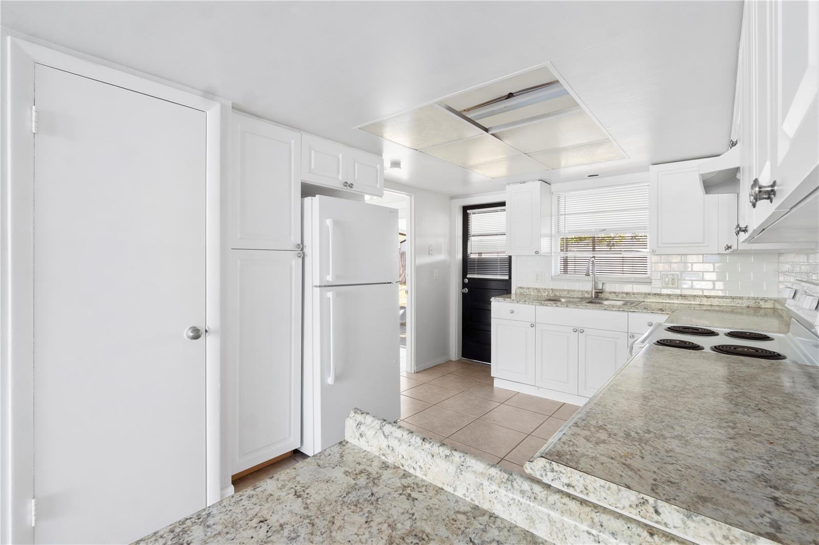 621 ASHBERRY LN, ALTAMONTE SPRINGS, FL, 32714