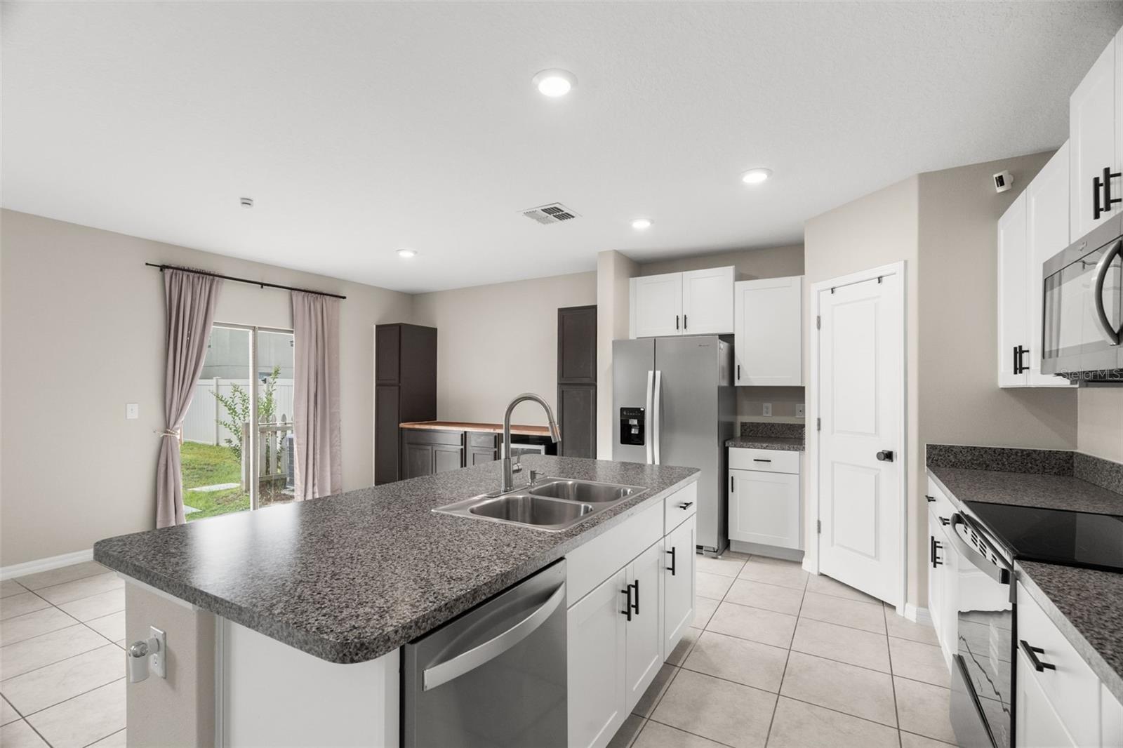 4529 ETERNAL PRINCE DR, SUN CITY CENTER, FL, 33573