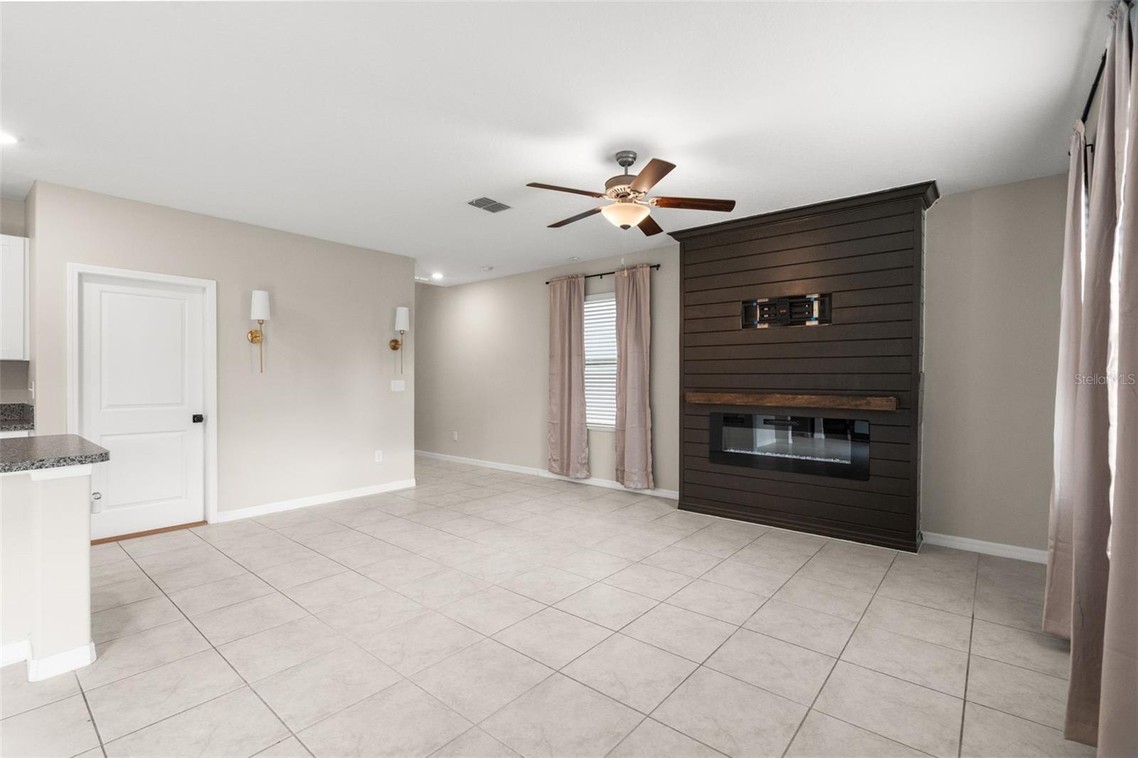 4529 ETERNAL PRINCE DR, SUN CITY CENTER, FL, 33573