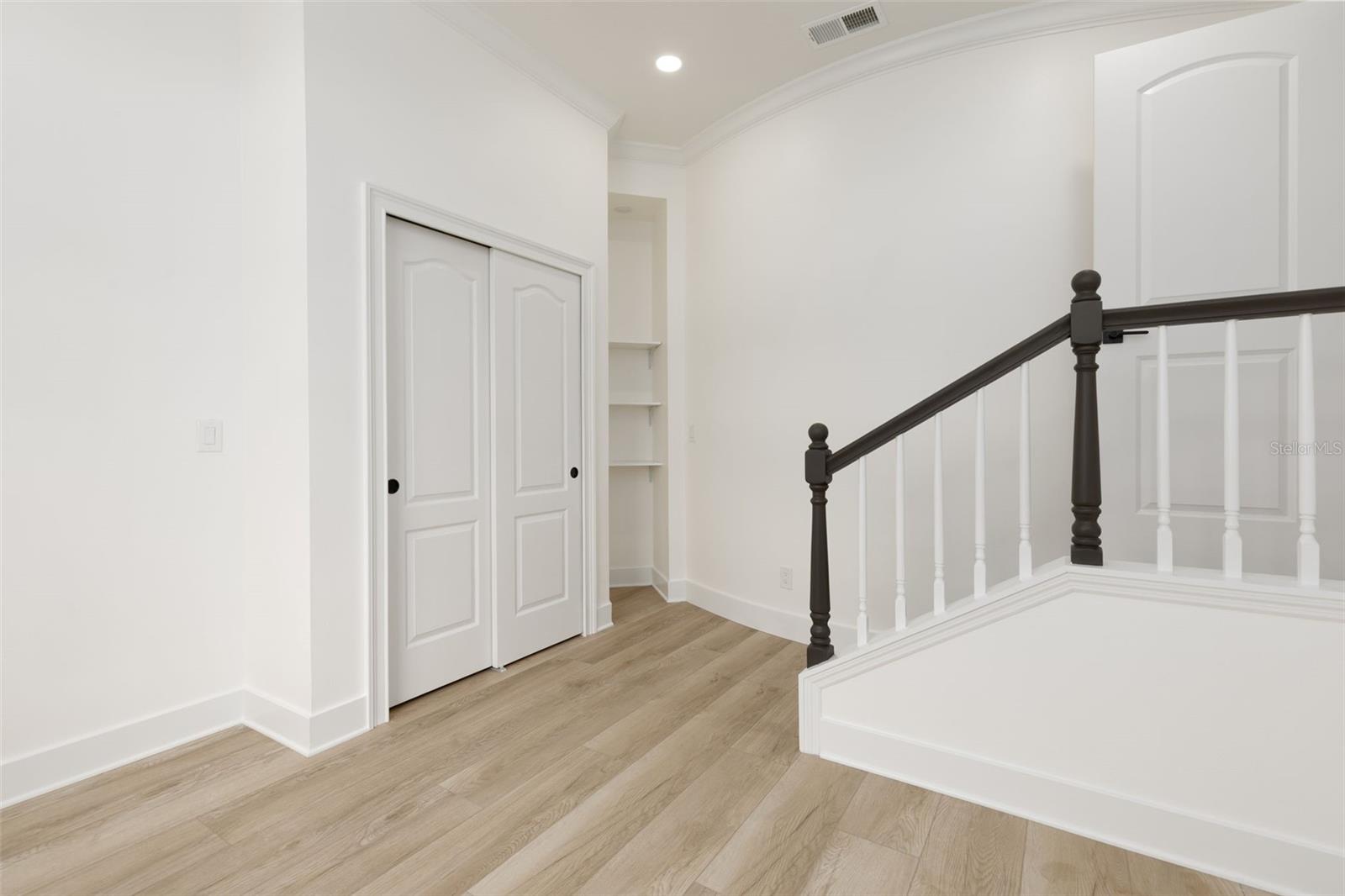 4 PARADISE LN, TREASURE ISLAND, FL, 33706