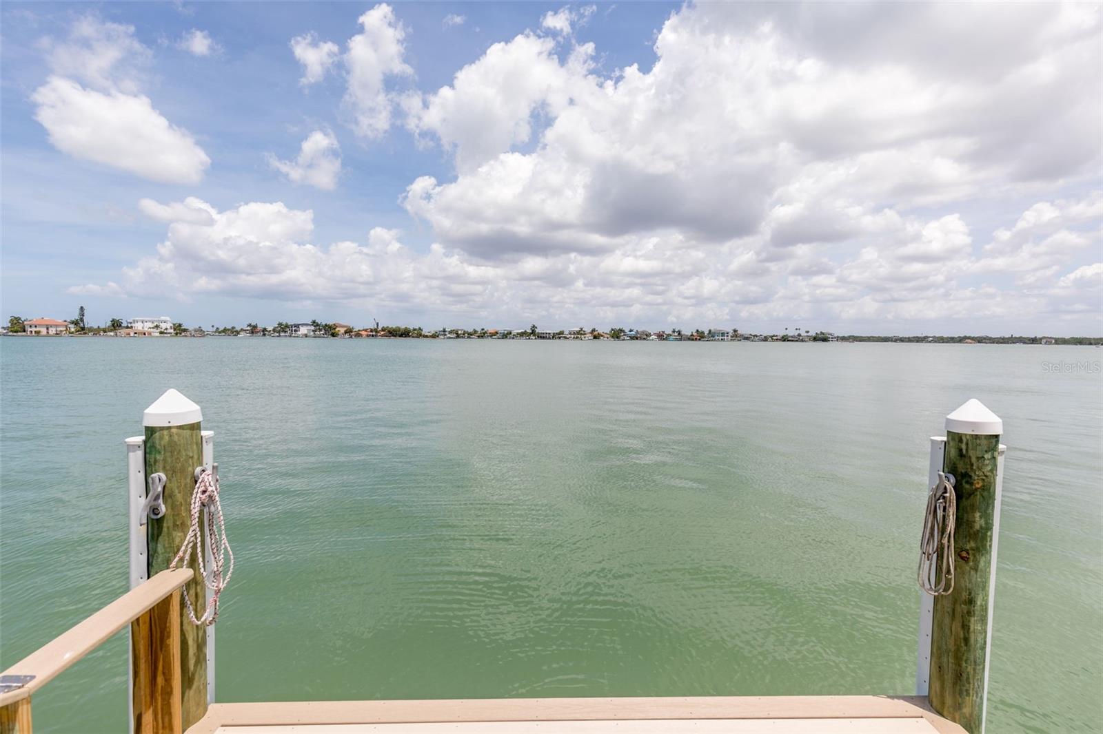 4 PARADISE LN, TREASURE ISLAND, FL, 33706