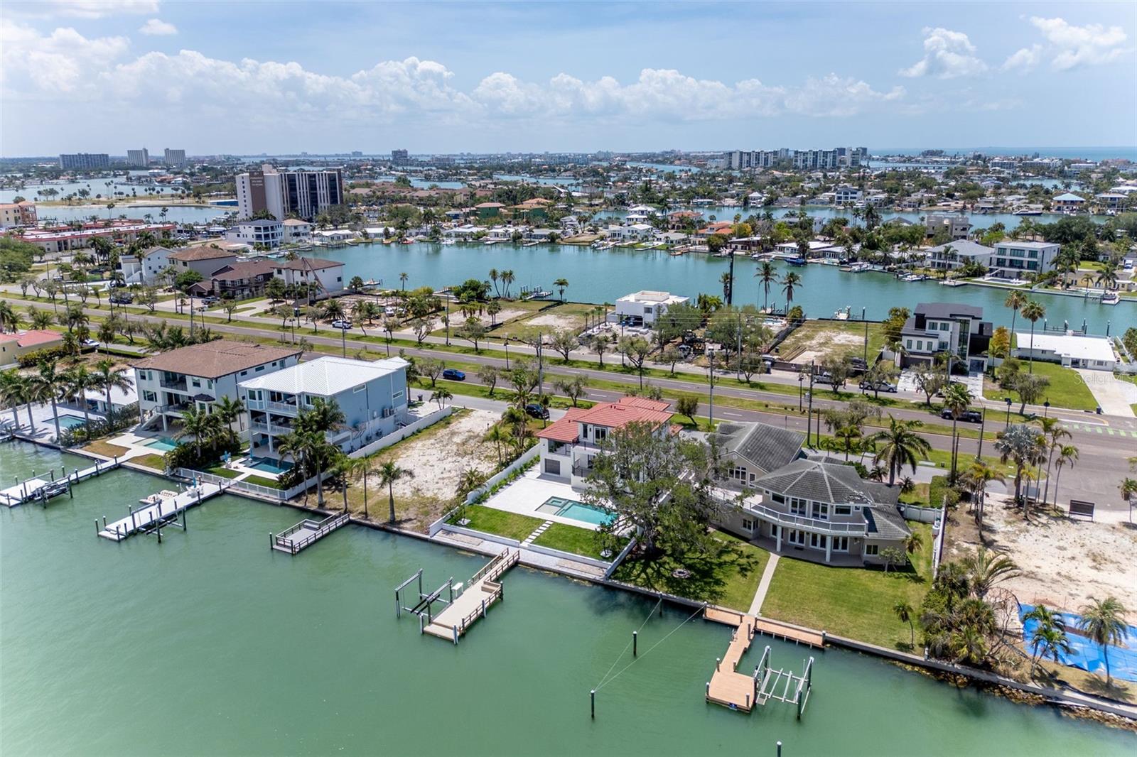 4 PARADISE LN, TREASURE ISLAND, FL, 33706