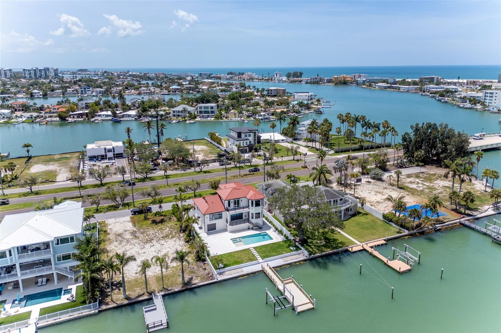 4 PARADISE LN, TREASURE ISLAND, FL, 33706