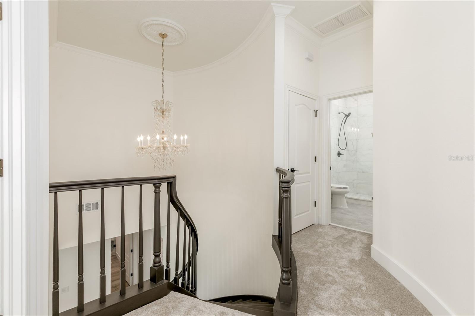 4 PARADISE LN, TREASURE ISLAND, FL, 33706