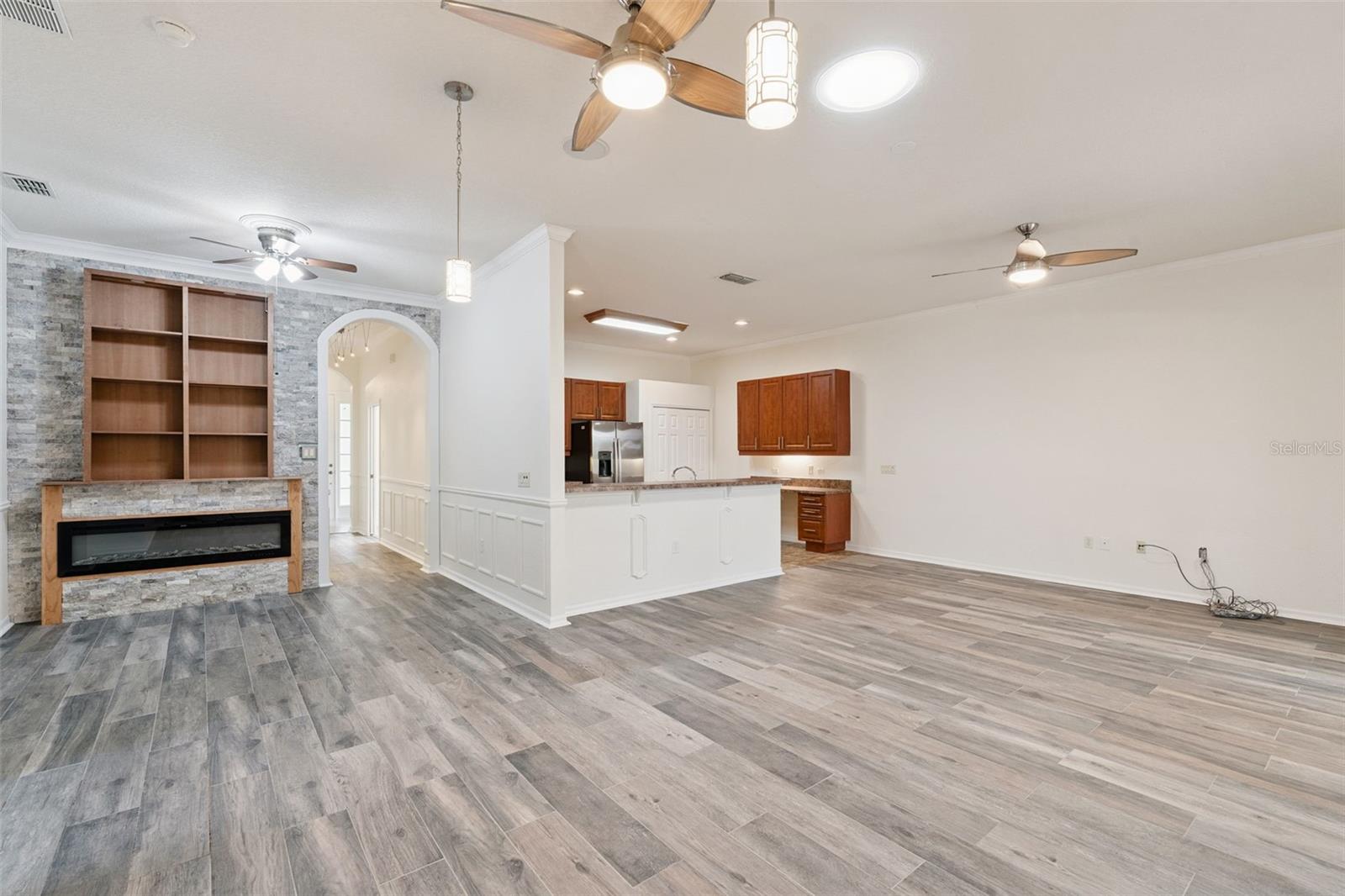 813 SUMMIT GREENS BLVD, CLERMONT, FL, 34711