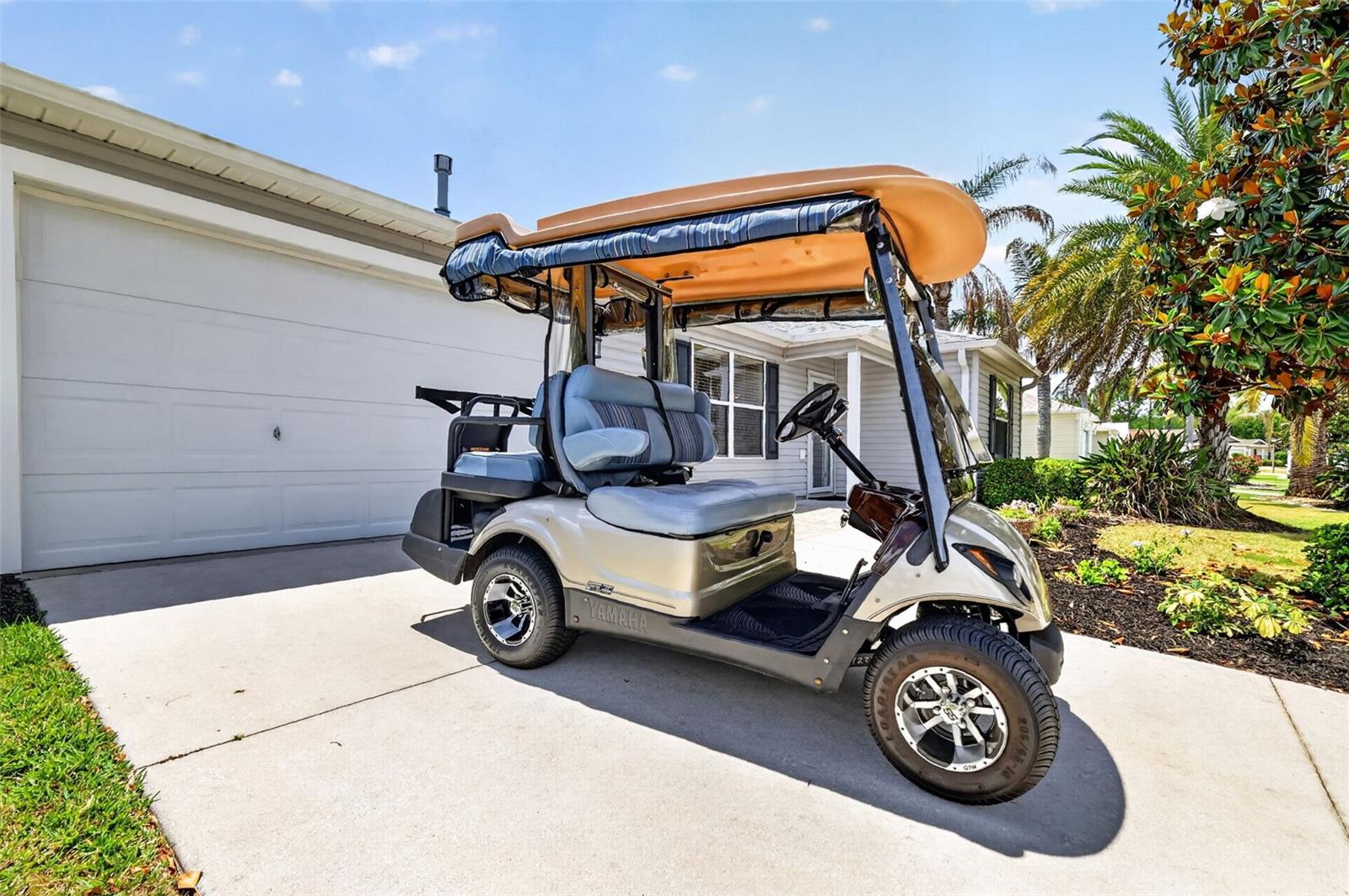 1060 GOLDEN GROVE DR, THE VILLAGES, FL, 32162