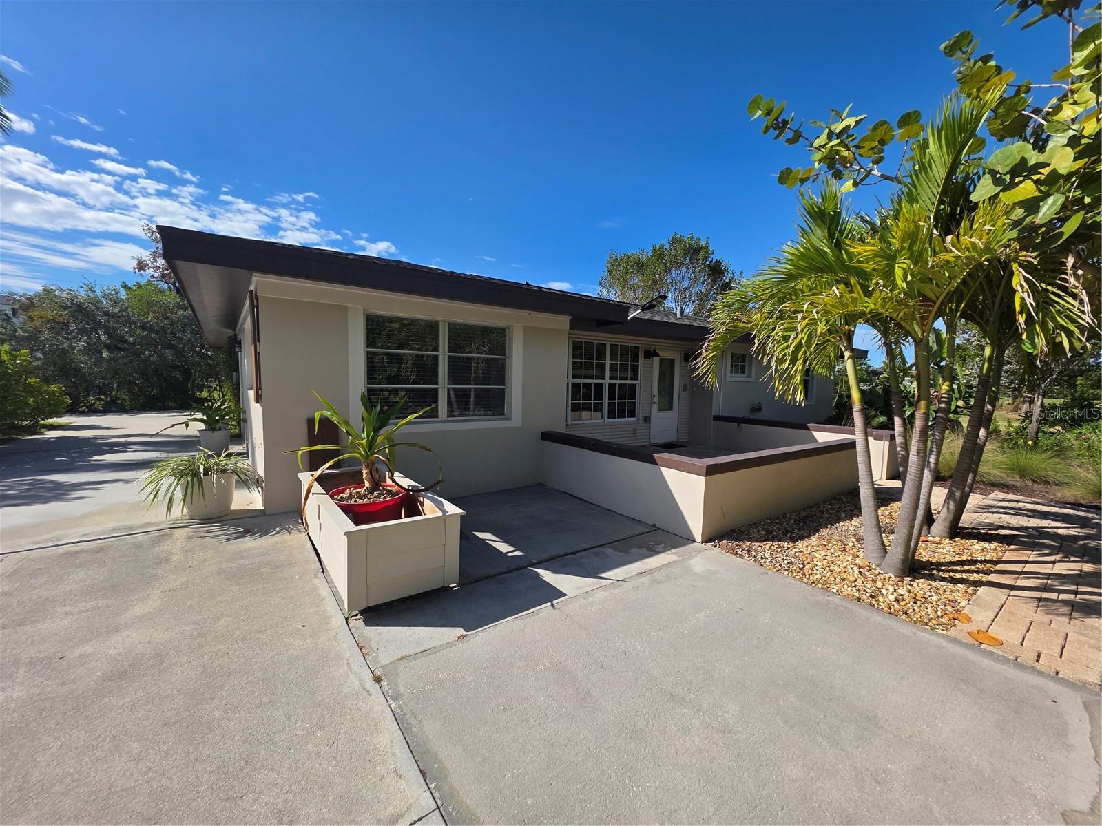 725 PATTY AVE, PUNTA GORDA, FL, 33950