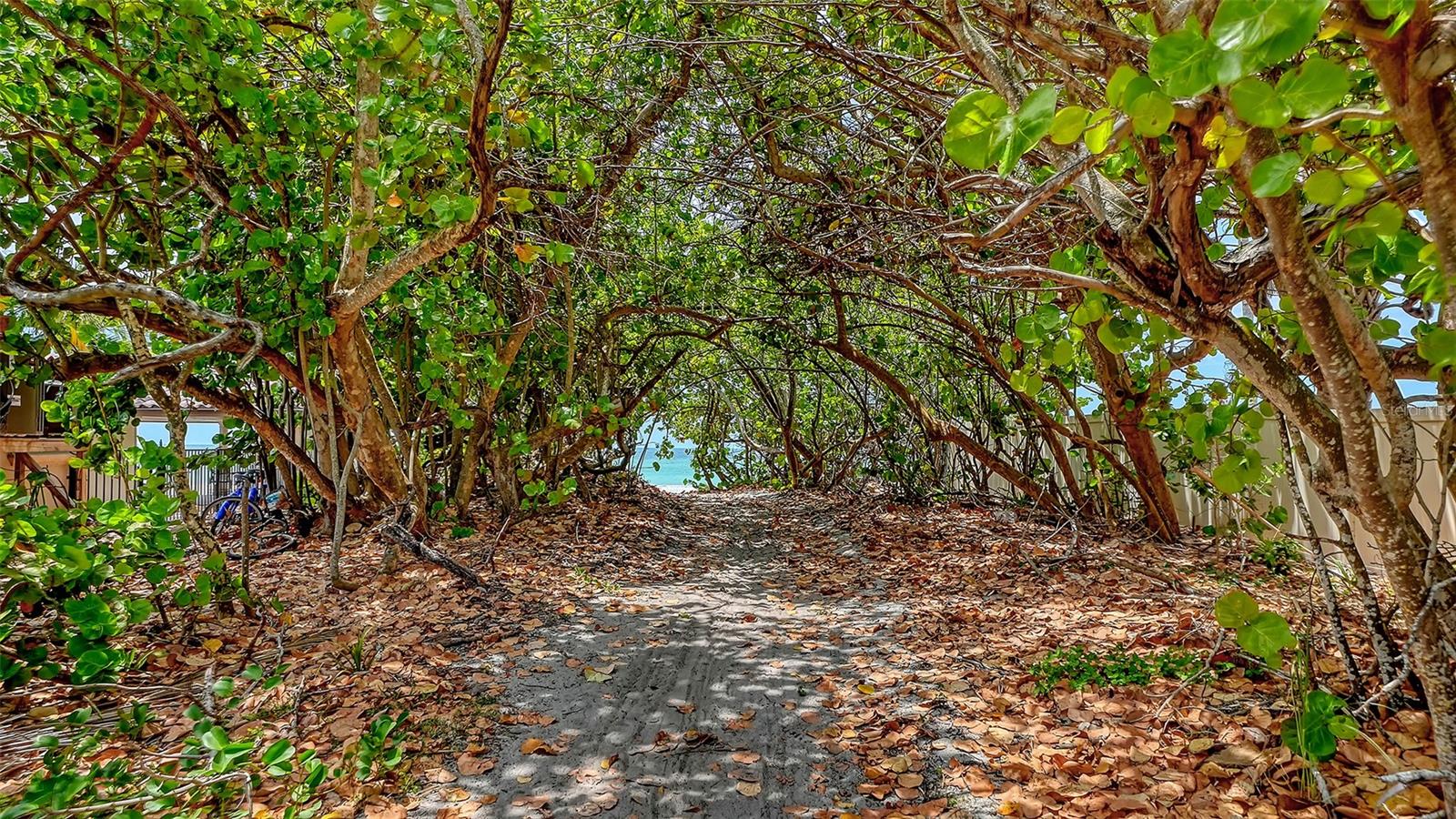 3040 GULF OF MEXICO DR #3, LONGBOAT KEY, FL, 34228