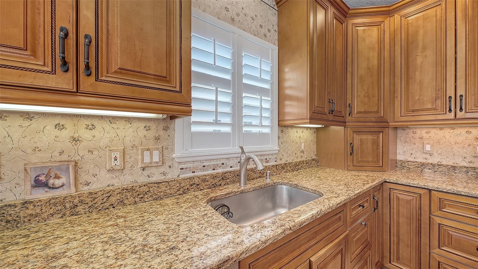 3040 GULF OF MEXICO DR #3, LONGBOAT KEY, FL, 34228