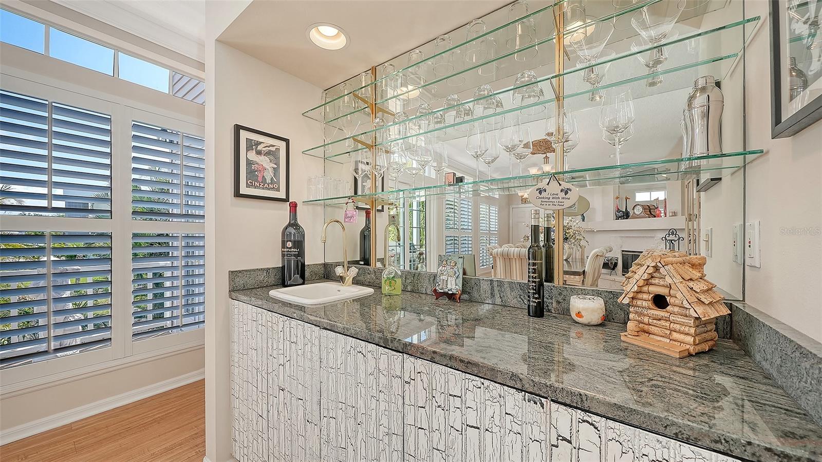 3040 GULF OF MEXICO DR #3, LONGBOAT KEY, FL, 34228