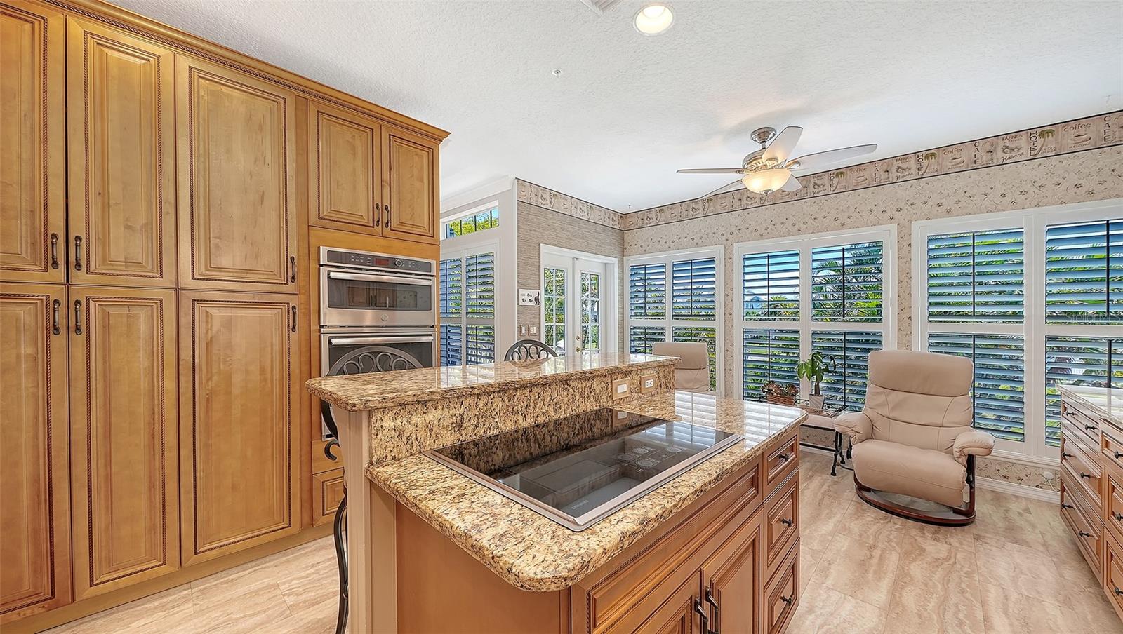 3040 GULF OF MEXICO DR #3, LONGBOAT KEY, FL, 34228