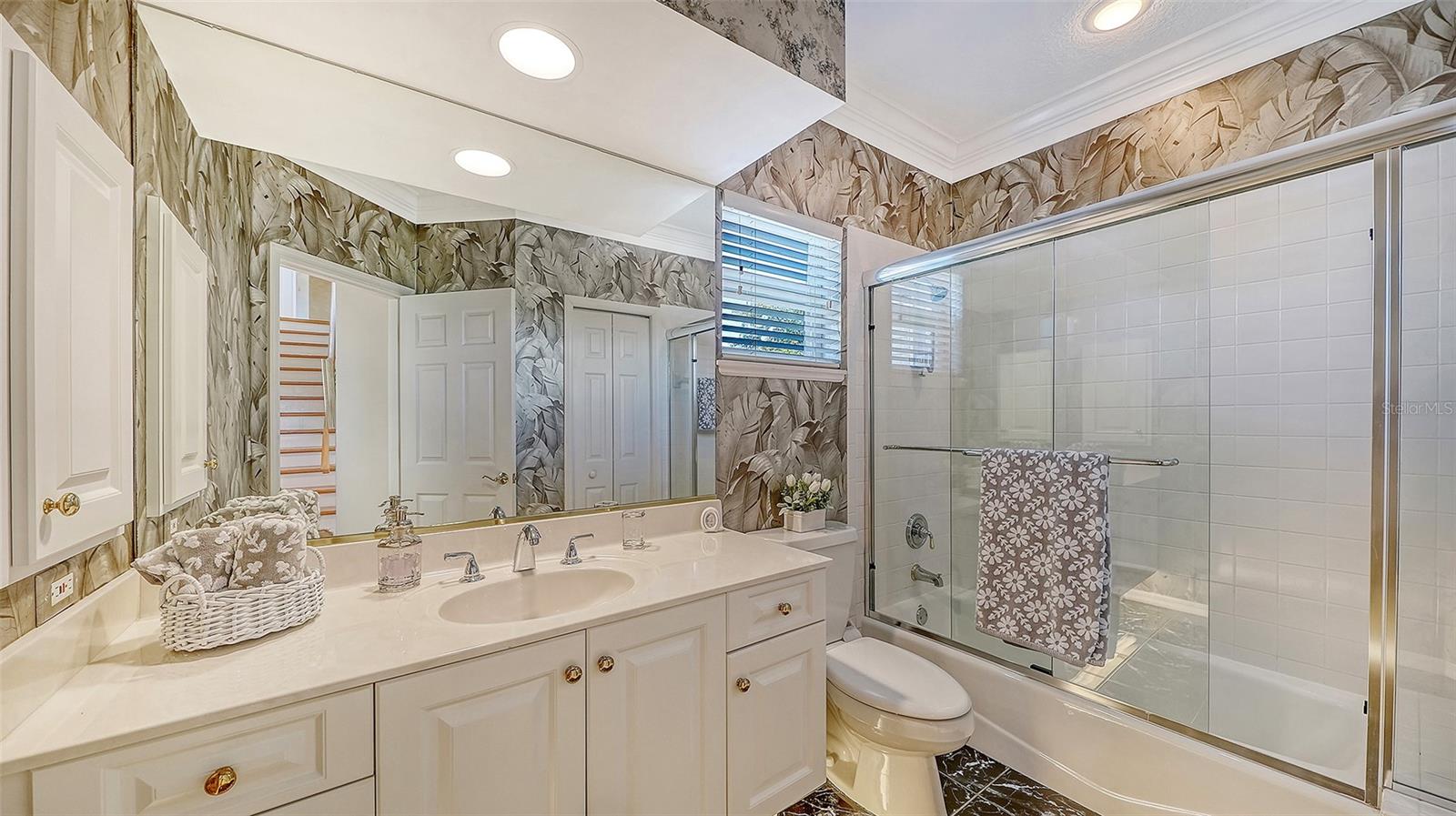 3040 GULF OF MEXICO DR #3, LONGBOAT KEY, FL, 34228