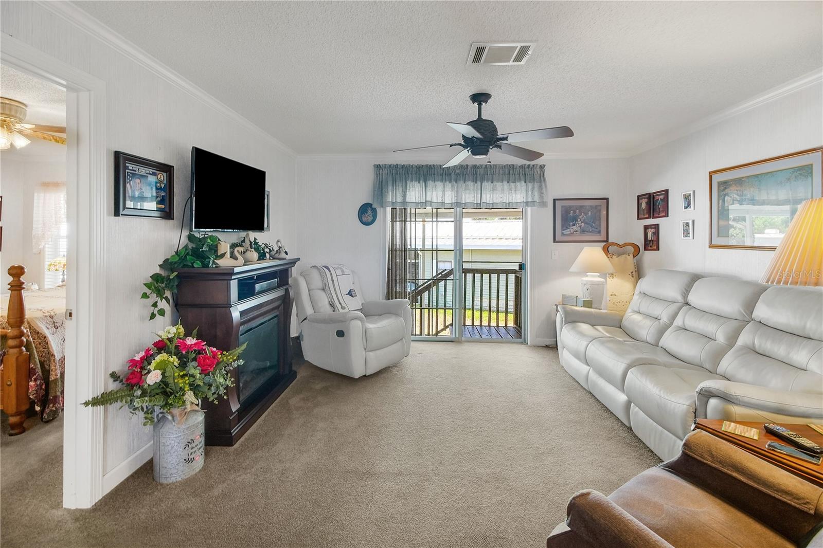 15 RIVERVIEW DR, FRUITLAND PARK, FL, 34731