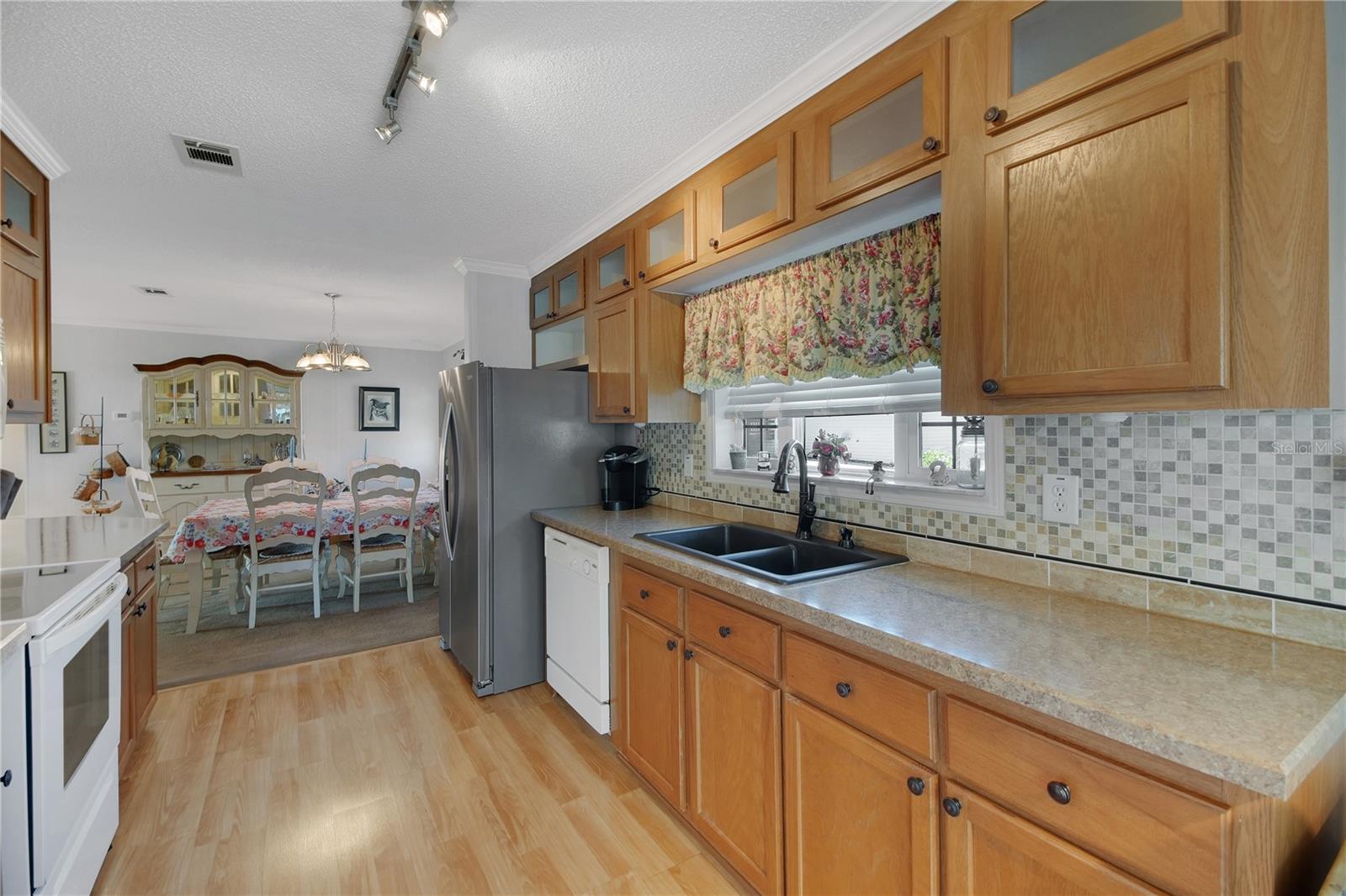 15 RIVERVIEW DR, FRUITLAND PARK, FL, 34731