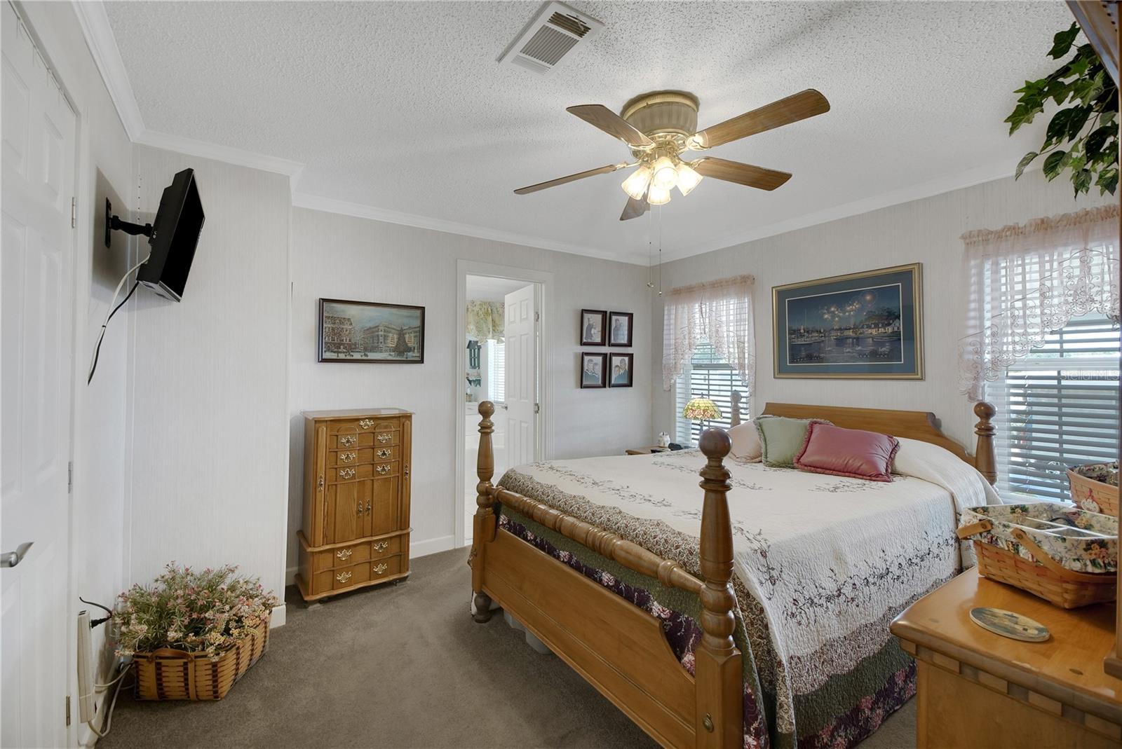 15 RIVERVIEW DR, FRUITLAND PARK, FL, 34731