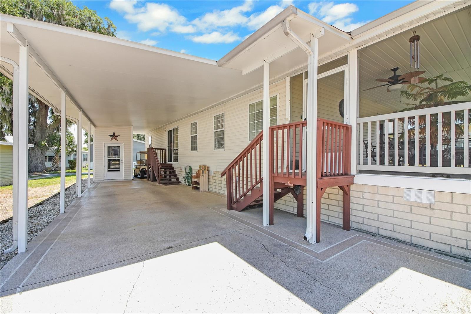 15 RIVERVIEW DR, FRUITLAND PARK, FL, 34731