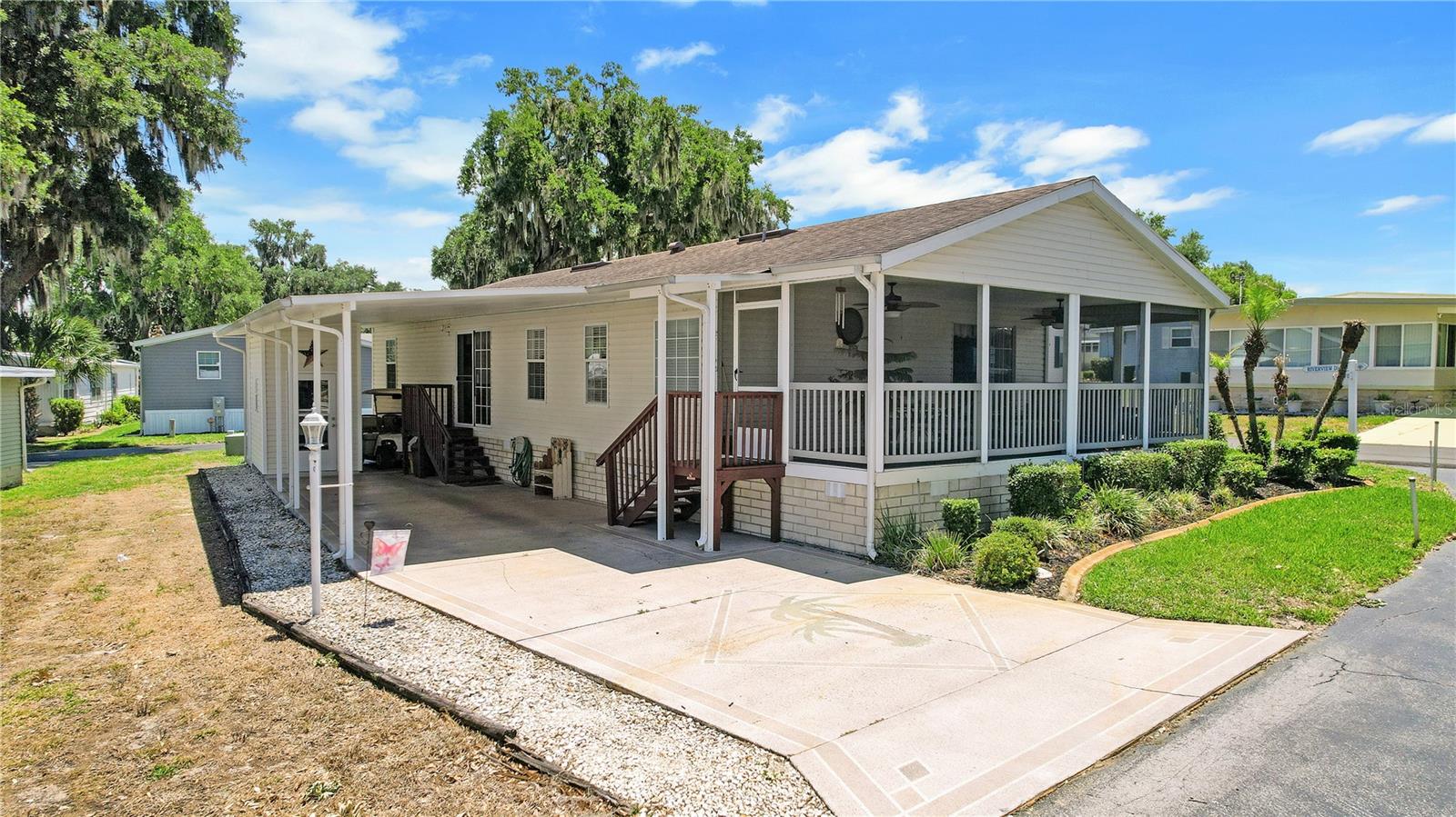 15 RIVERVIEW DR, FRUITLAND PARK, FL, 34731