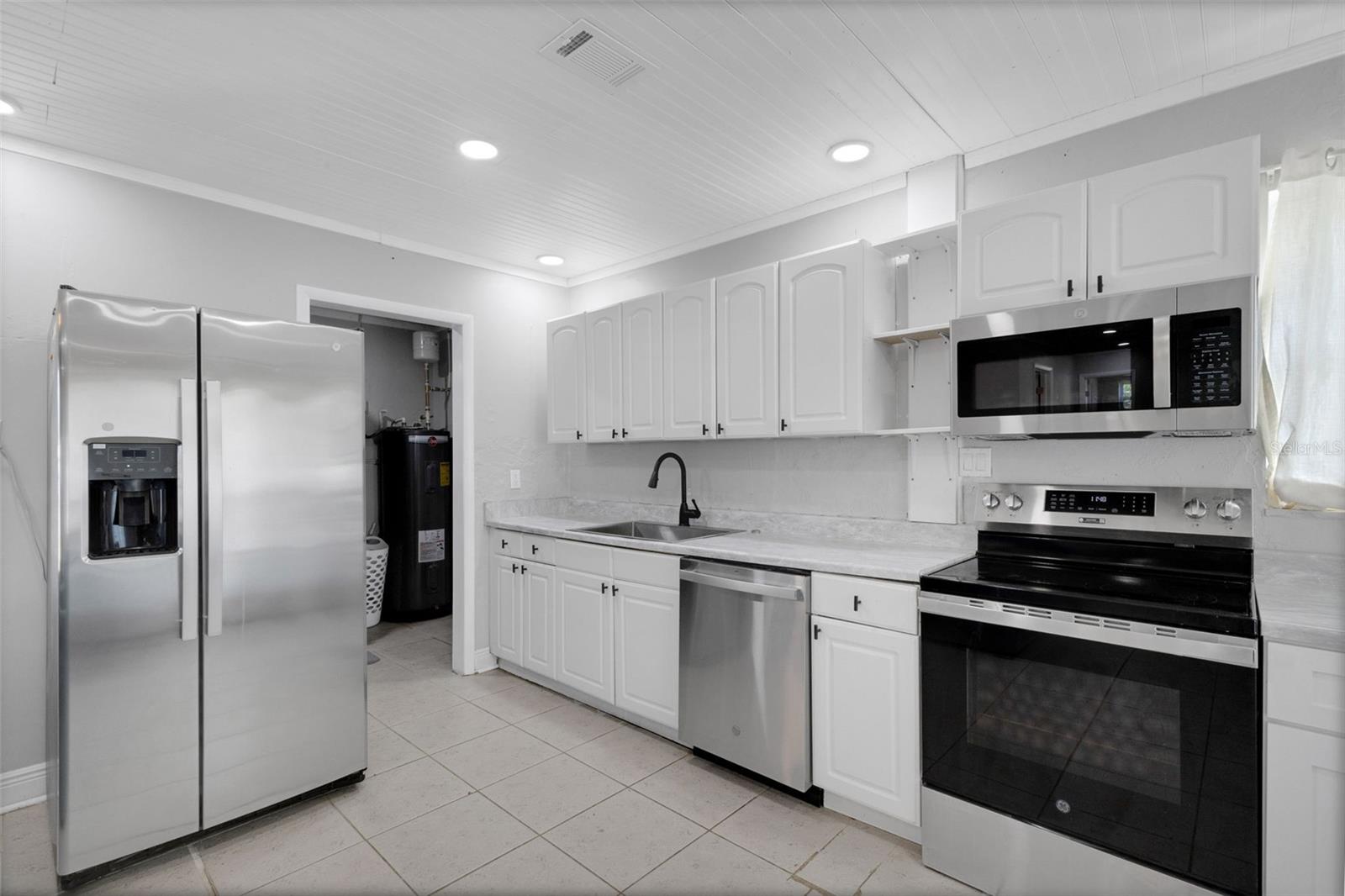 22080 MIDWAY BLVD, PORT CHARLOTTE, FL, 33952