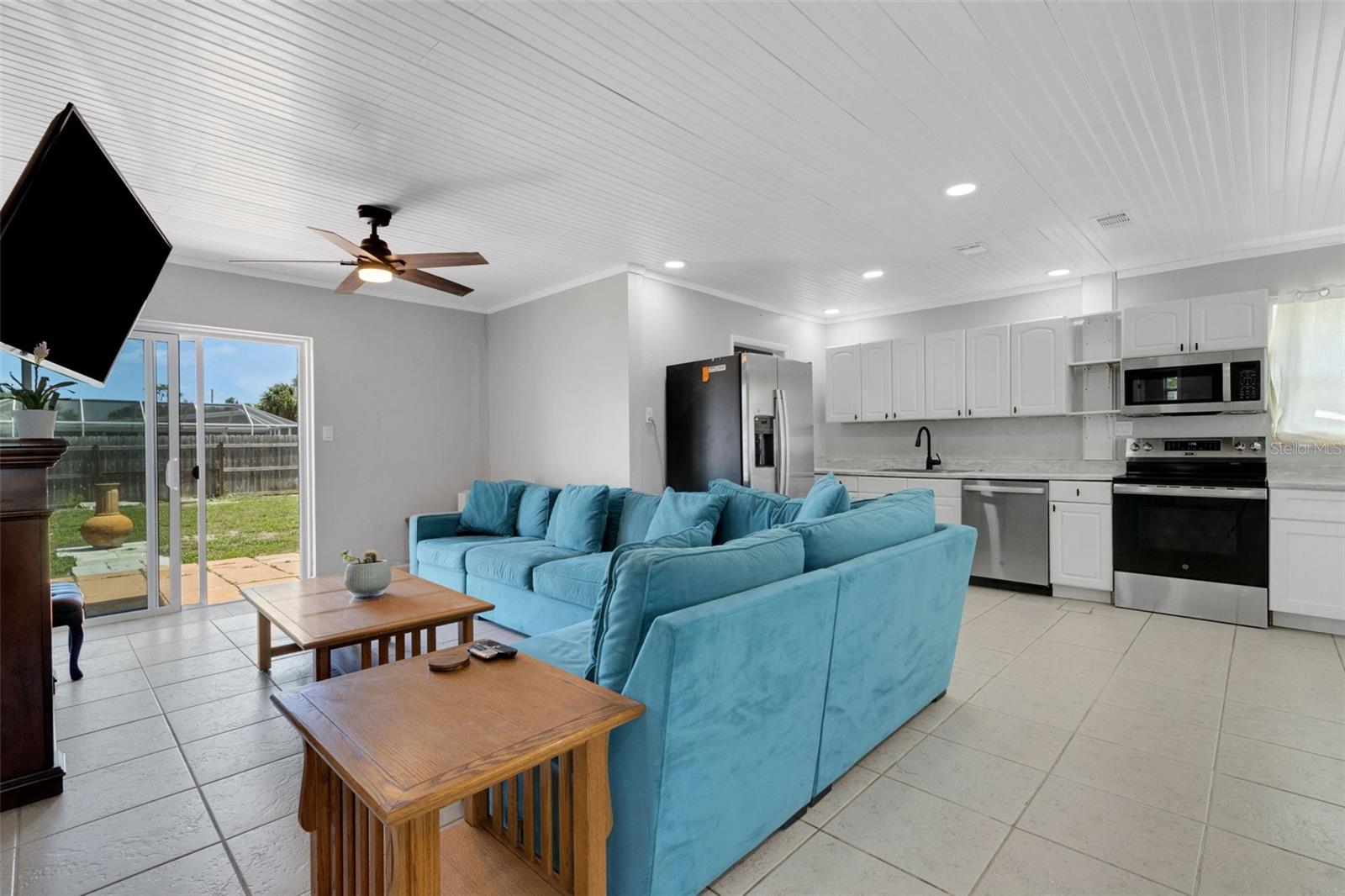 22080 MIDWAY BLVD, PORT CHARLOTTE, FL, 33952