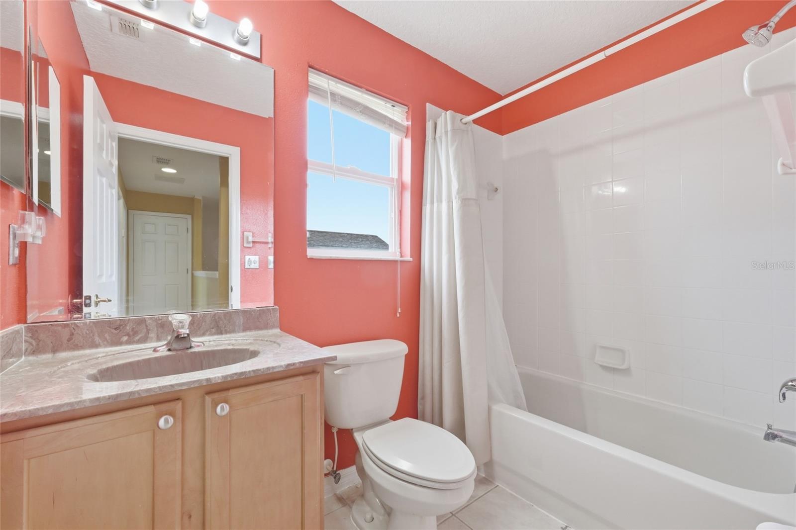 208 CORVINA DR, DAVENPORT, FL, 33897