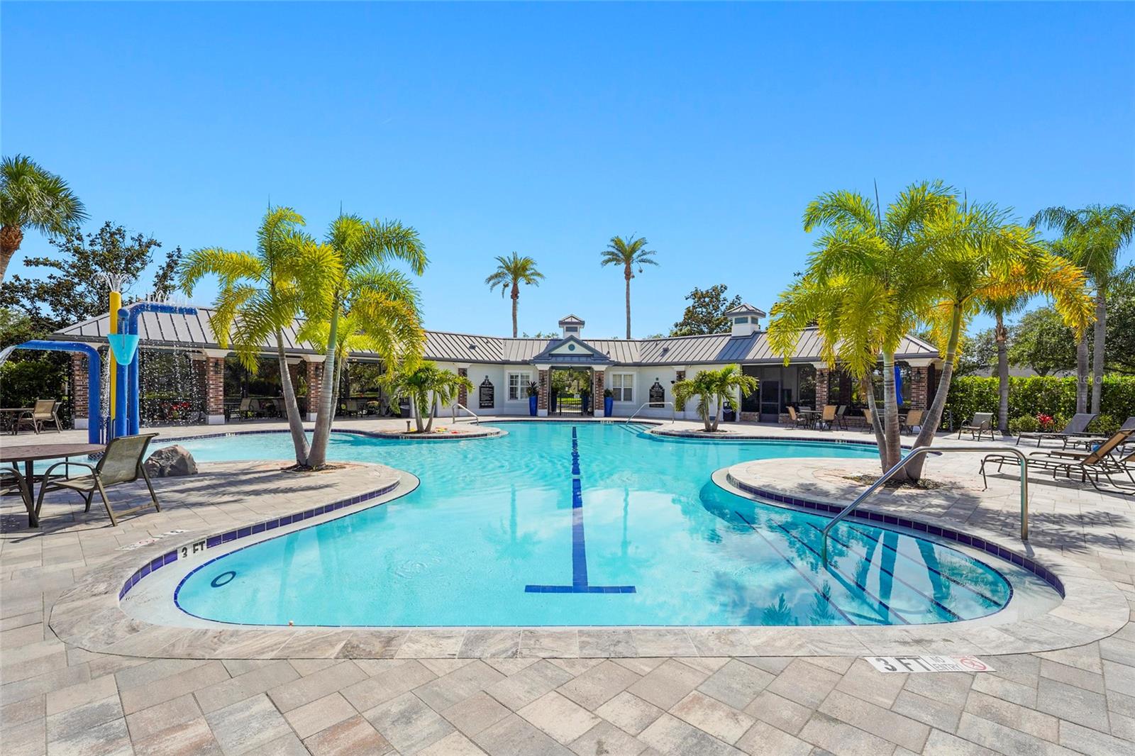 8307 PLANTERS KNOLL TER, BRADENTON, FL, 34201