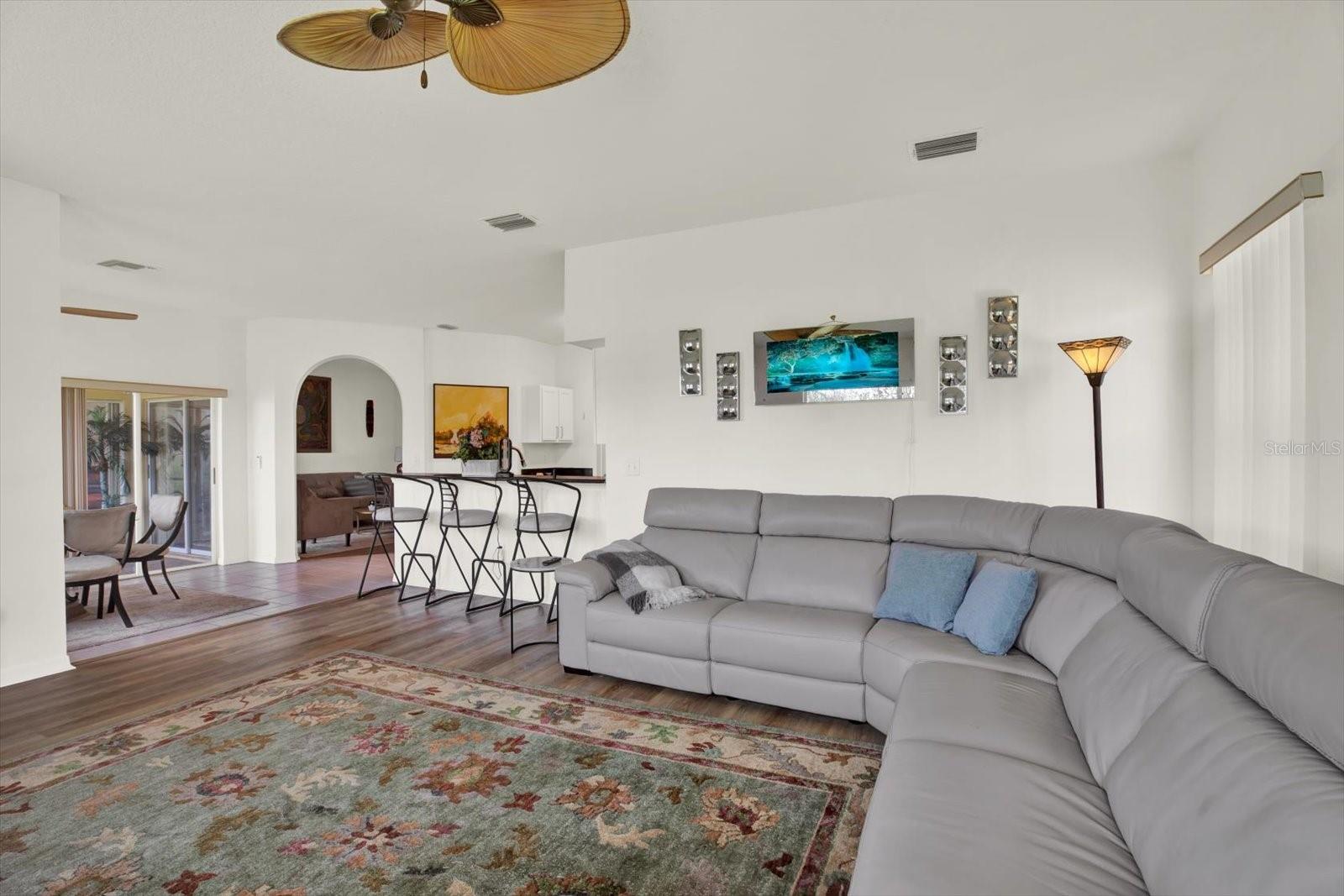 18123 KARA CT, TAMPA, FL, 33647