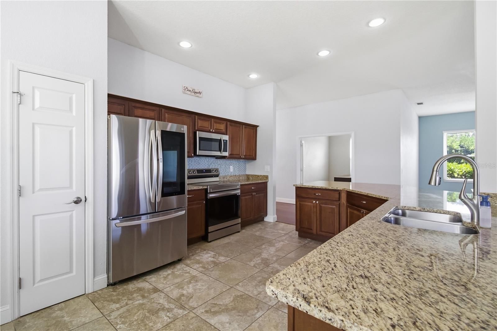 5104 52ND AVE W, BRADENTON, FL, 34210