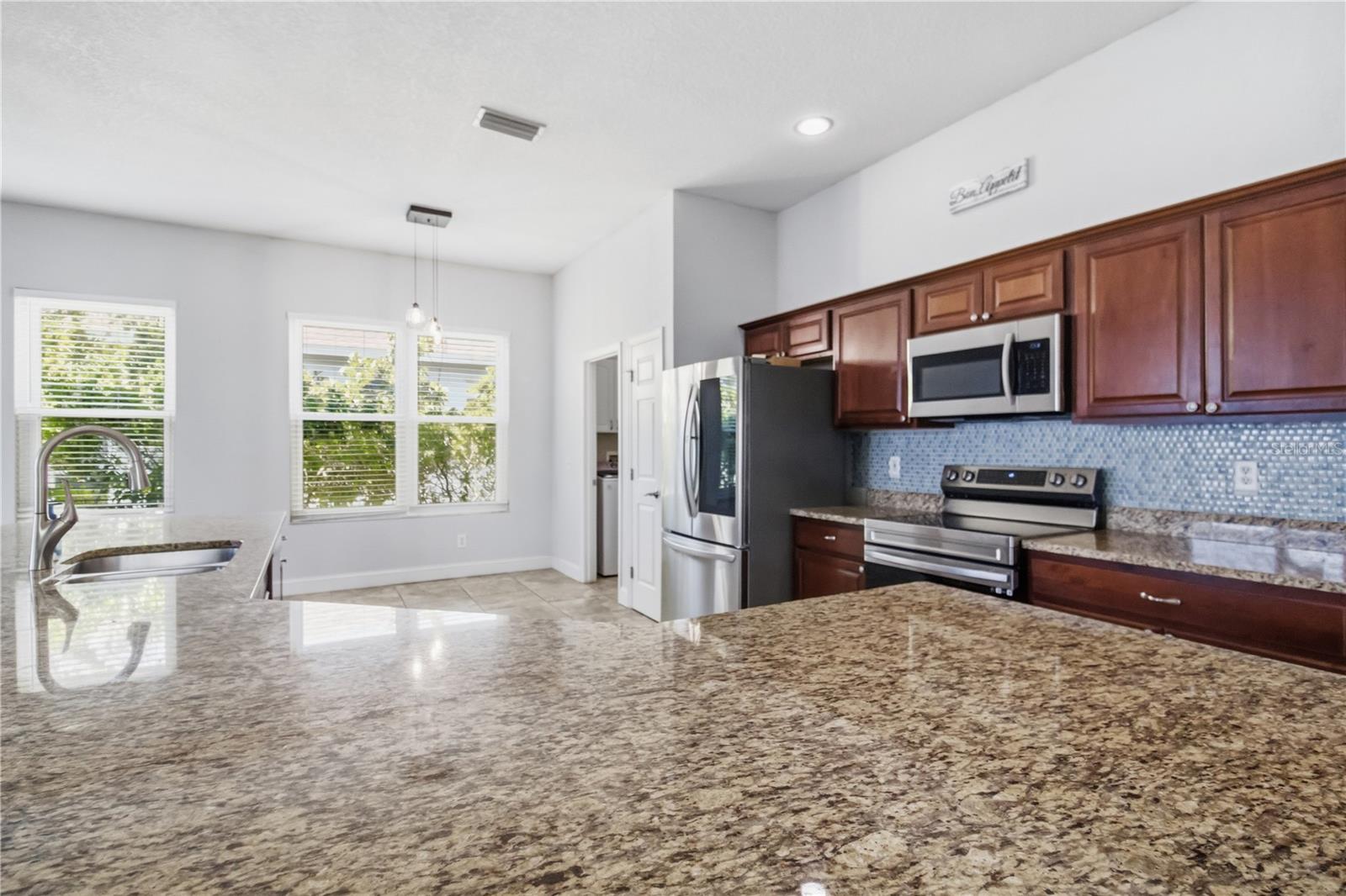 5104 52ND AVE W, BRADENTON, FL, 34210