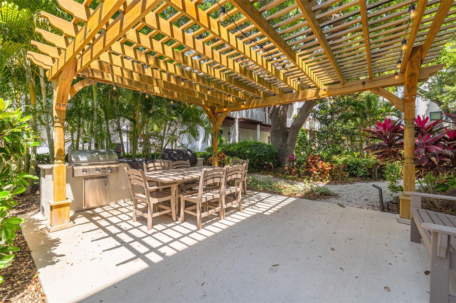 946 HIGHLAND AVE #8, DUNEDIN, FL, 34698