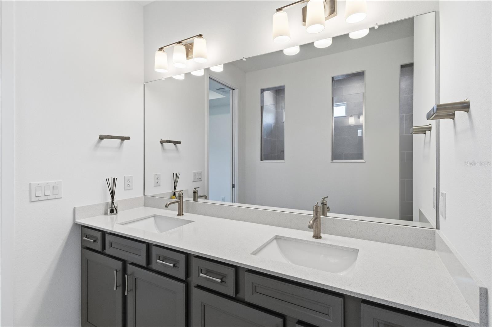 13824 SUNLIGHT MEADOW DR, RIVERVIEW, FL, 33578