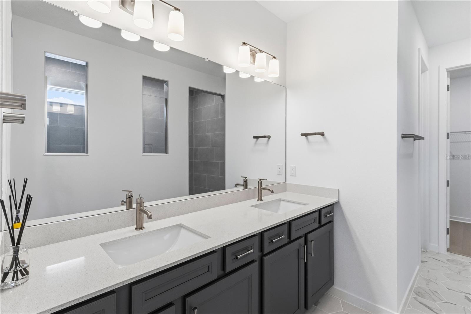 13824 SUNLIGHT MEADOW DR, RIVERVIEW, FL, 33578