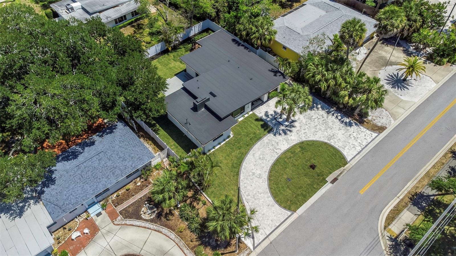 318 MEHLENBACHER RD, BELLEAIR, FL, 33756