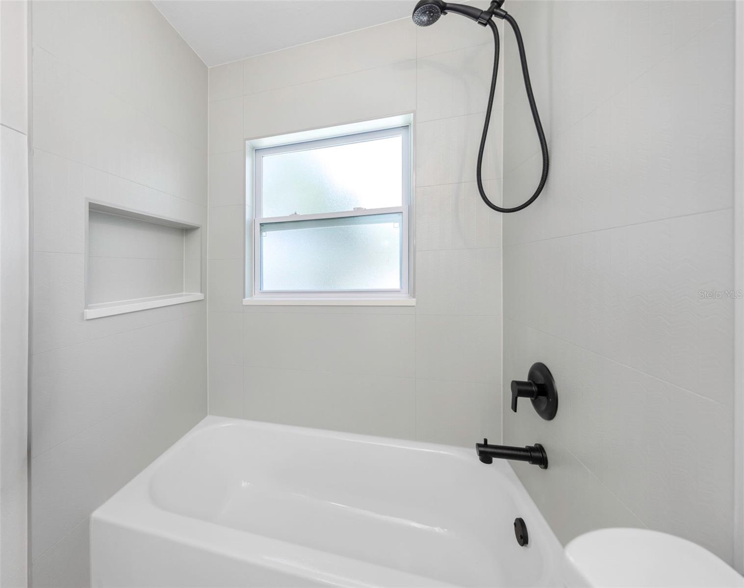 318 MEHLENBACHER RD, BELLEAIR, FL, 33756