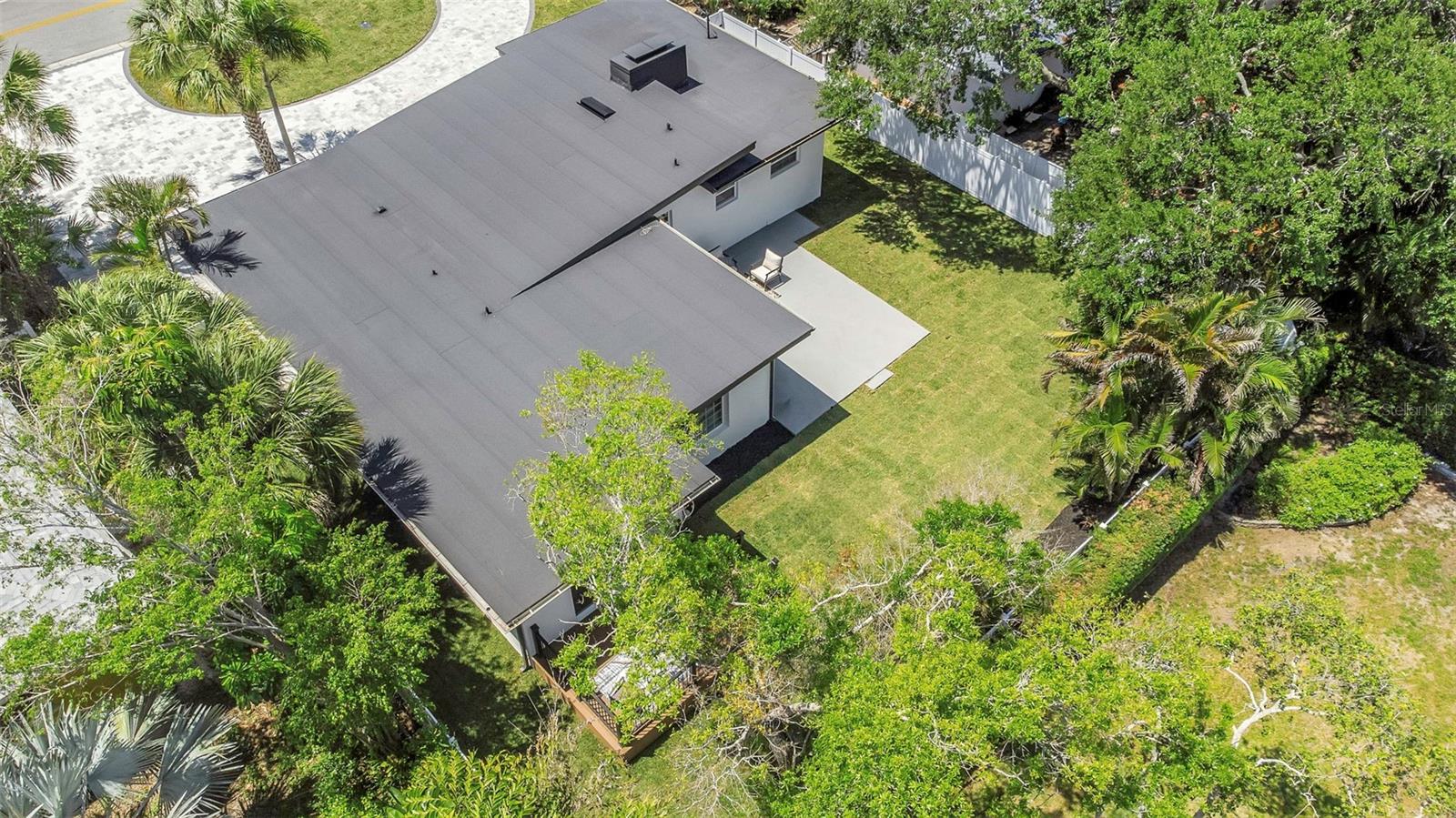 318 MEHLENBACHER RD, BELLEAIR, FL, 33756