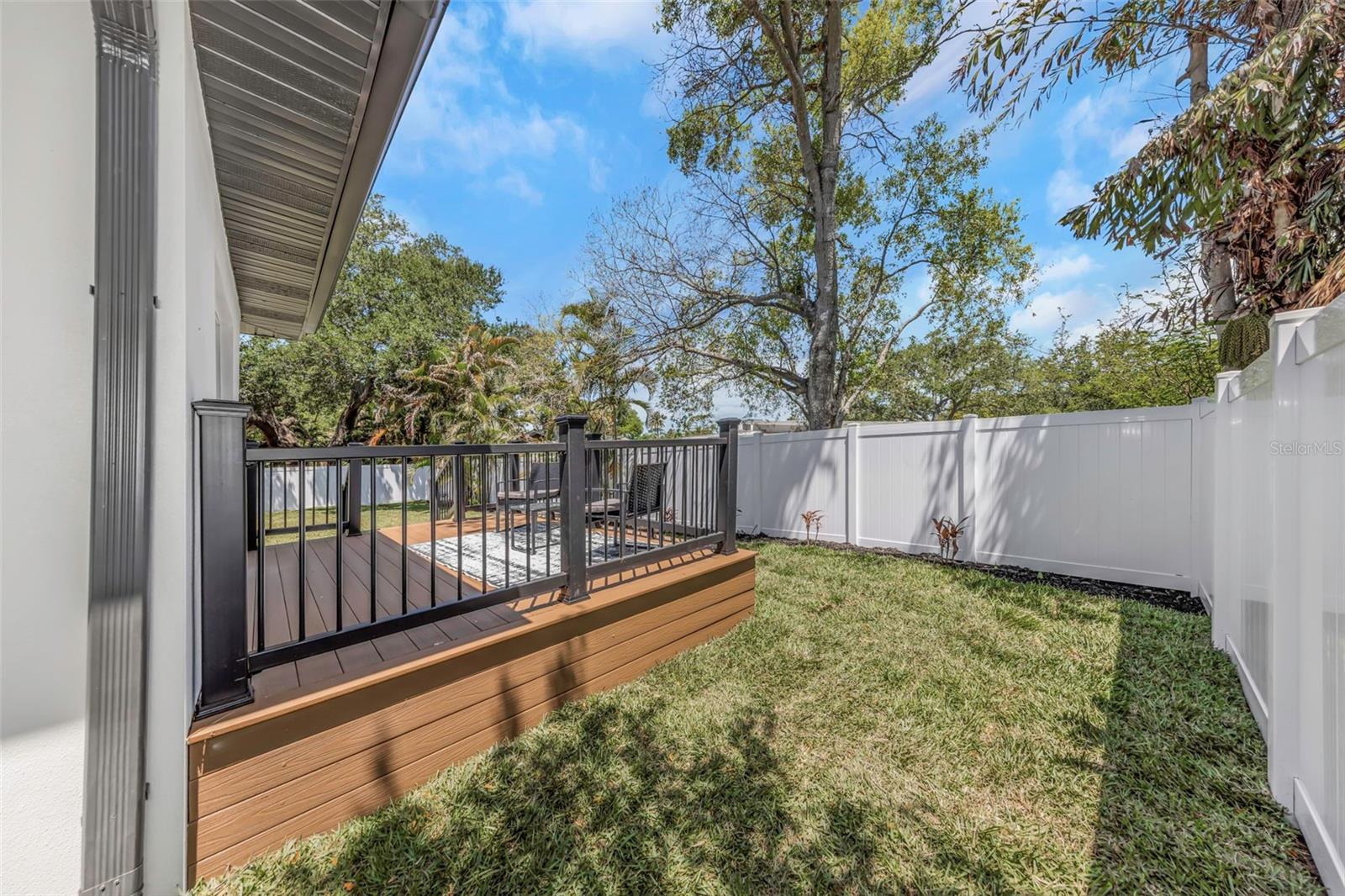 318 MEHLENBACHER RD, BELLEAIR, FL, 33756